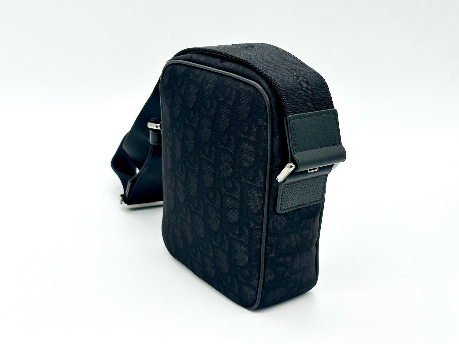 *RARO* Bolso mensajero Dior para hombre