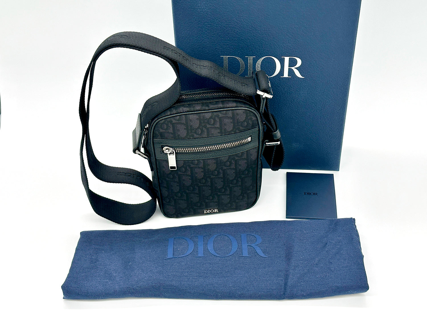 *RARO* Bolso mensajero Dior para hombre