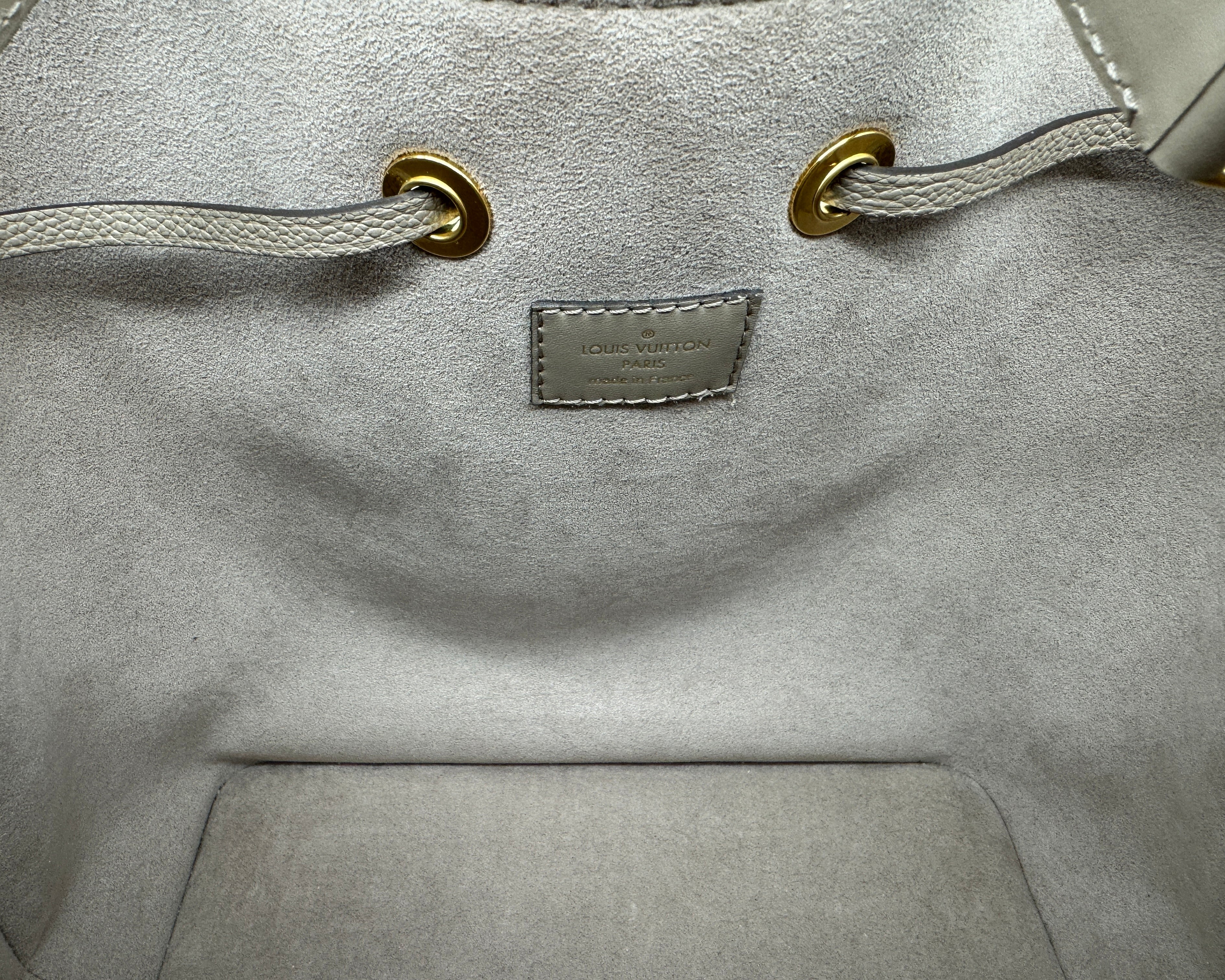 Louis Vuitton NeoNoe MM