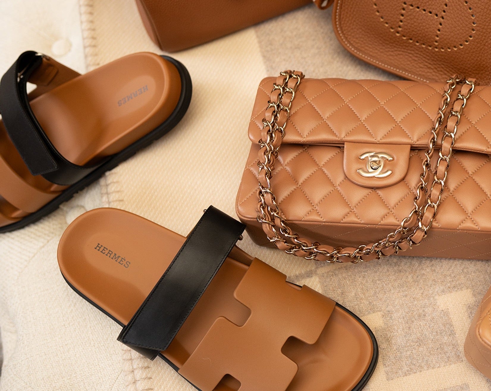 Hermès Shoe Sourcing