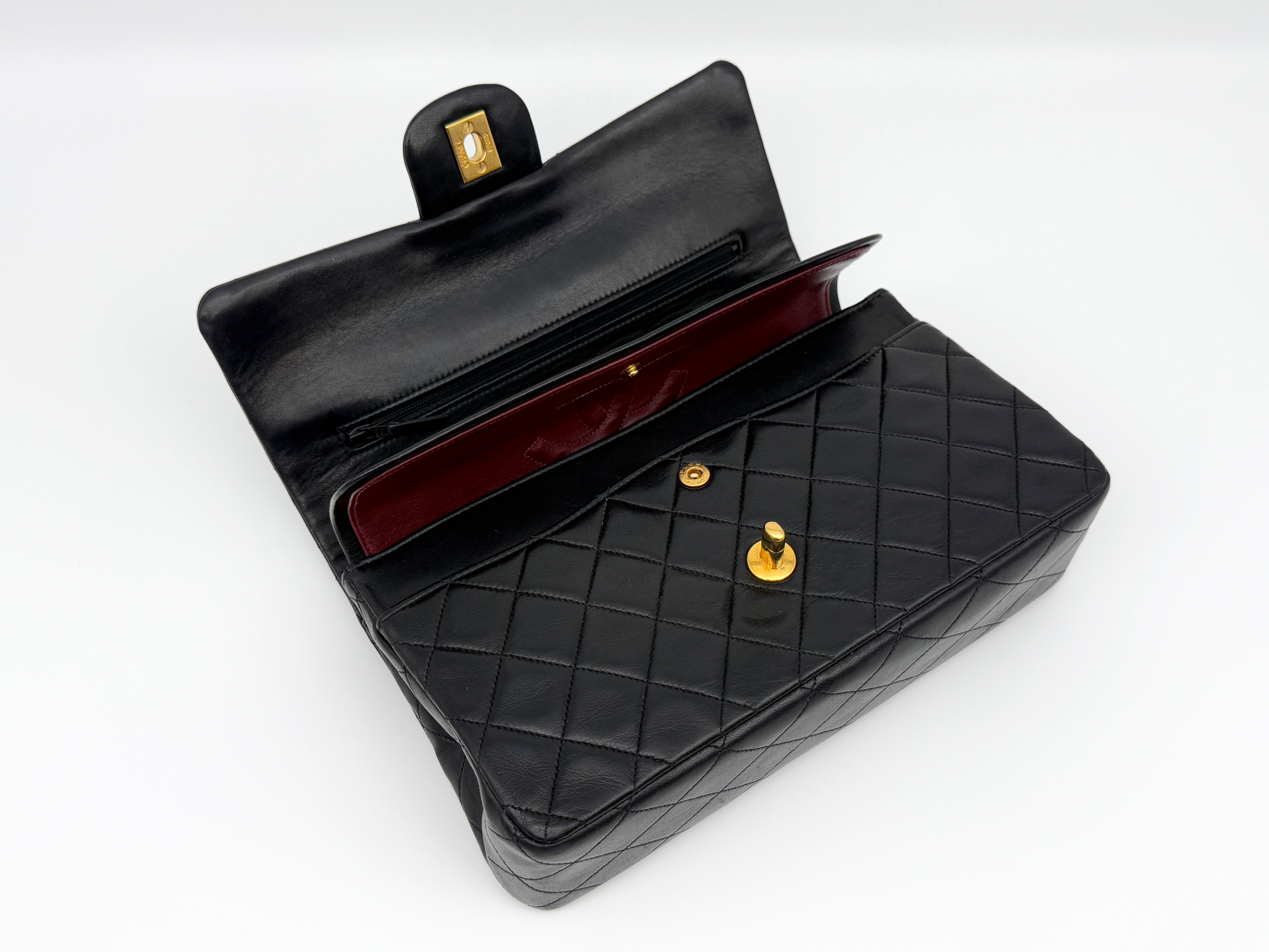 Chanel Vintage Medium Classic Flap Handbag