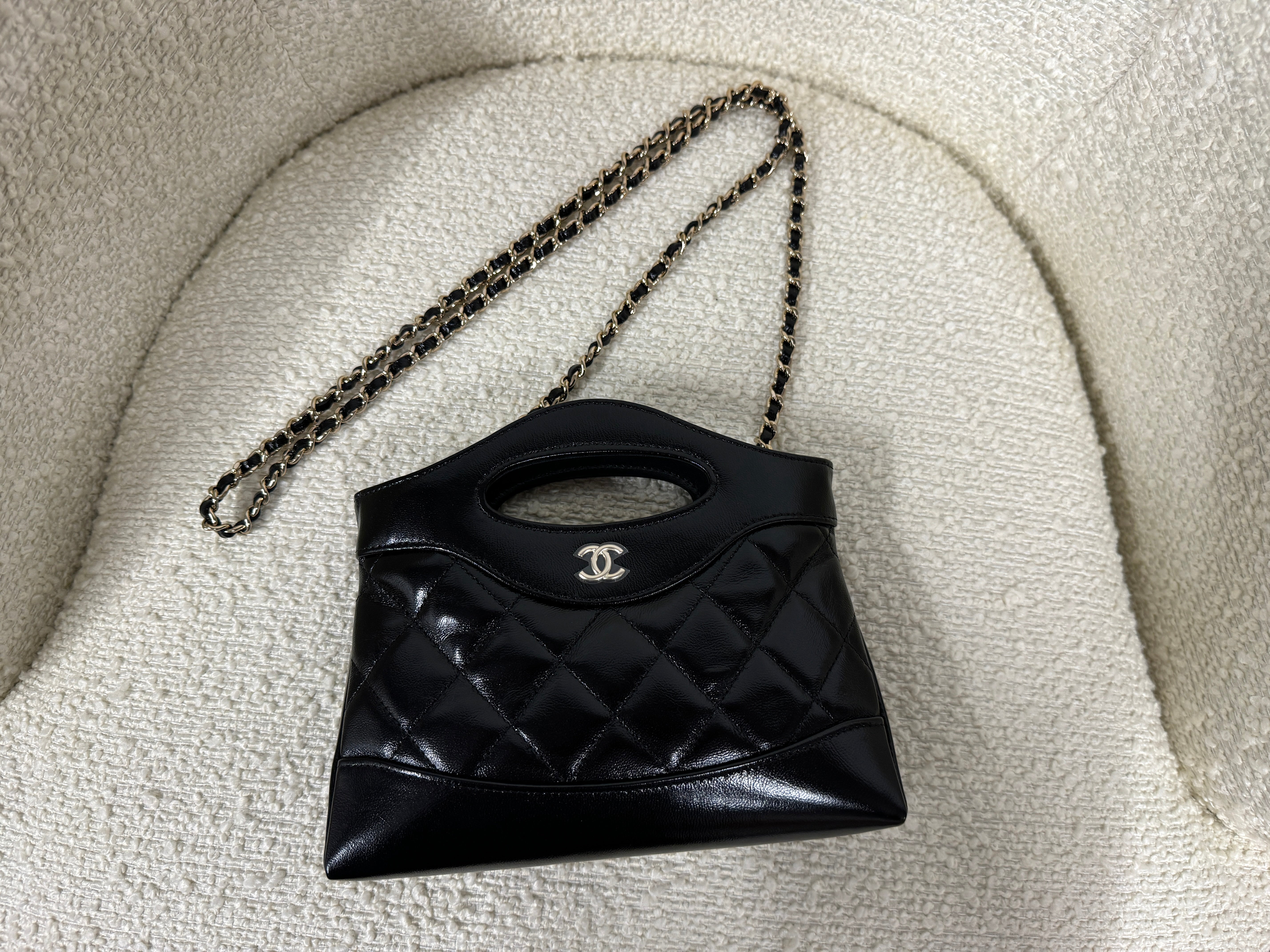 *HOT* Chanel Phone Holders with Chain 31 Nano Bag