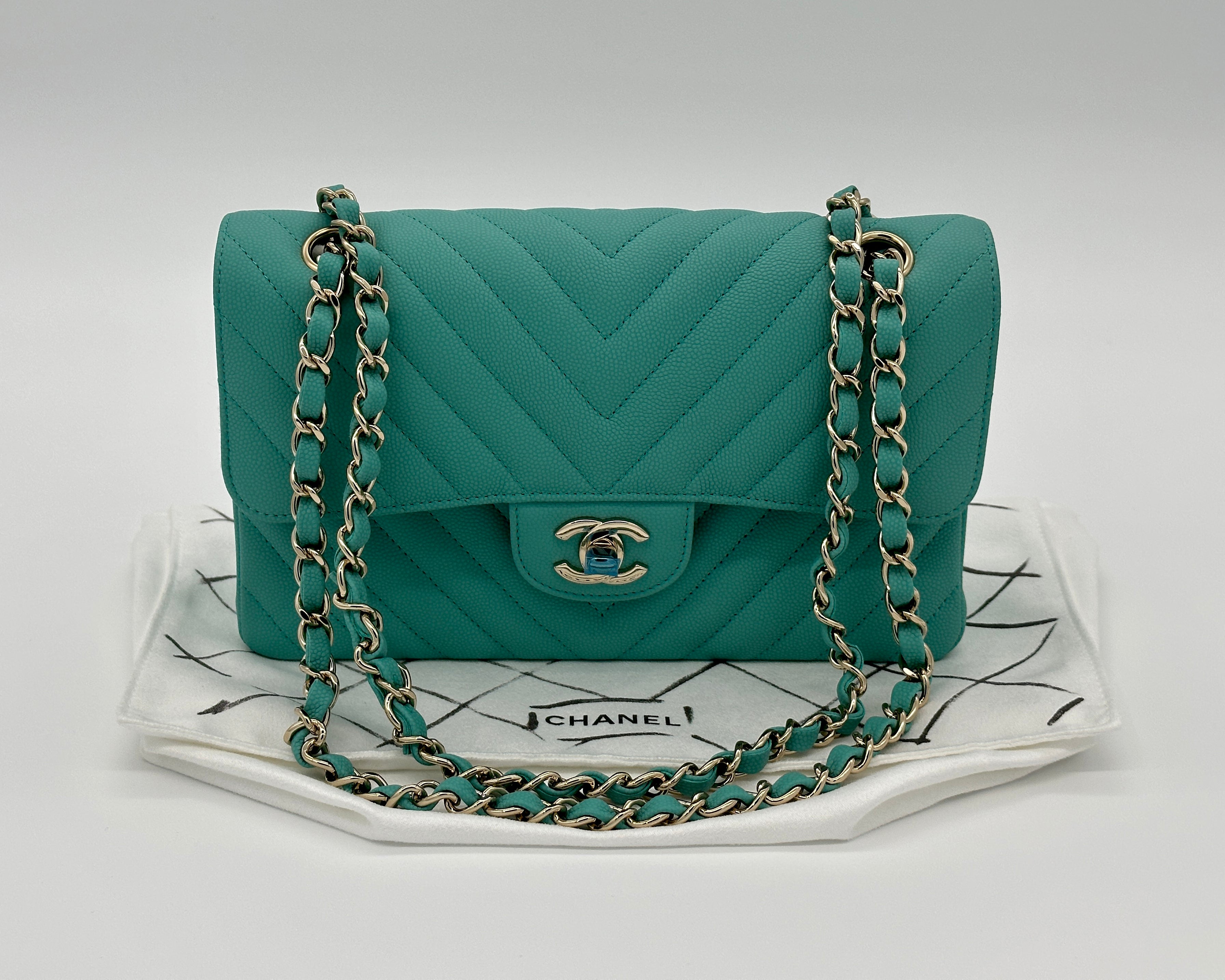 Chanel petit sac à main à rabat classique