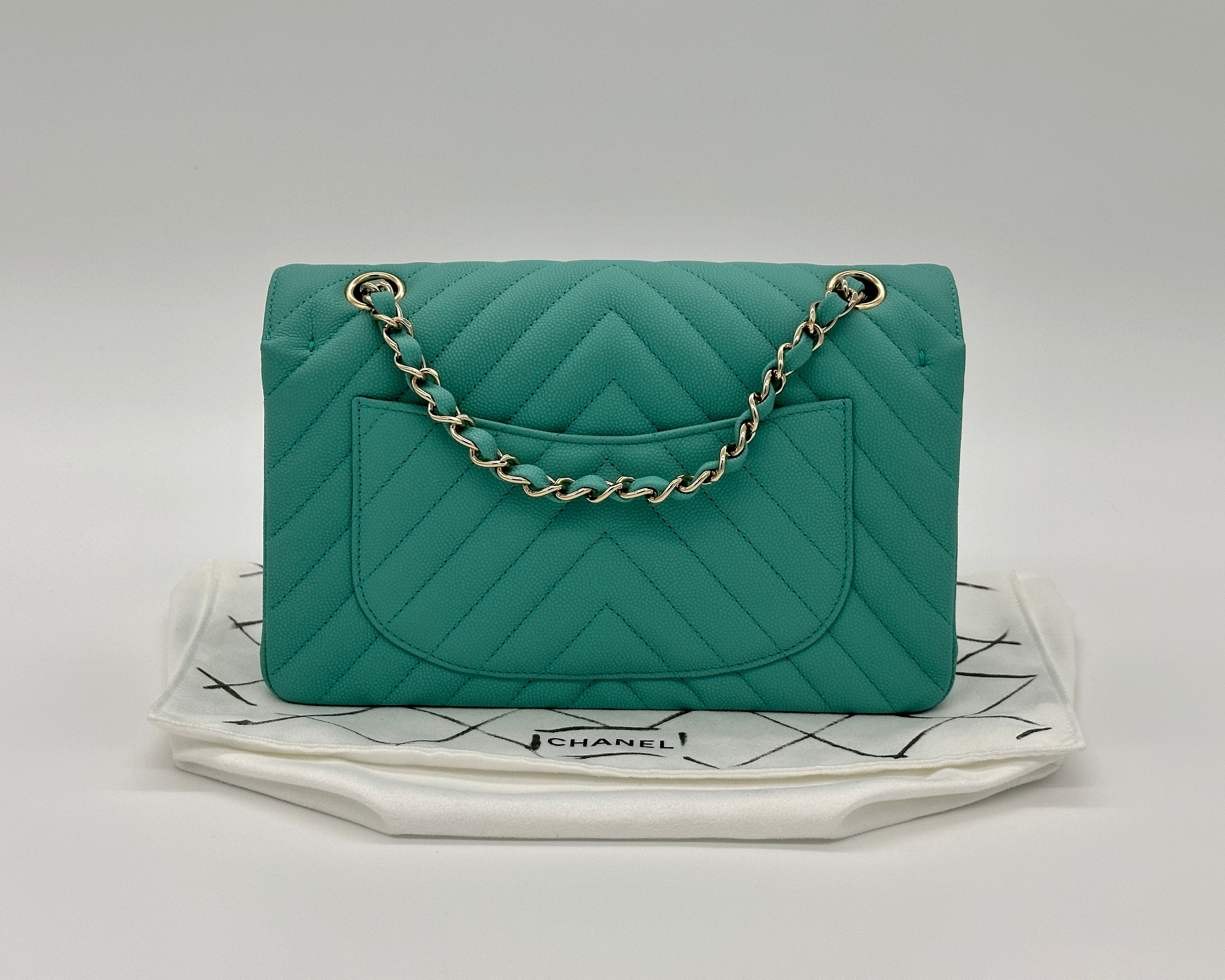 Chanel petit sac à main à rabat classique