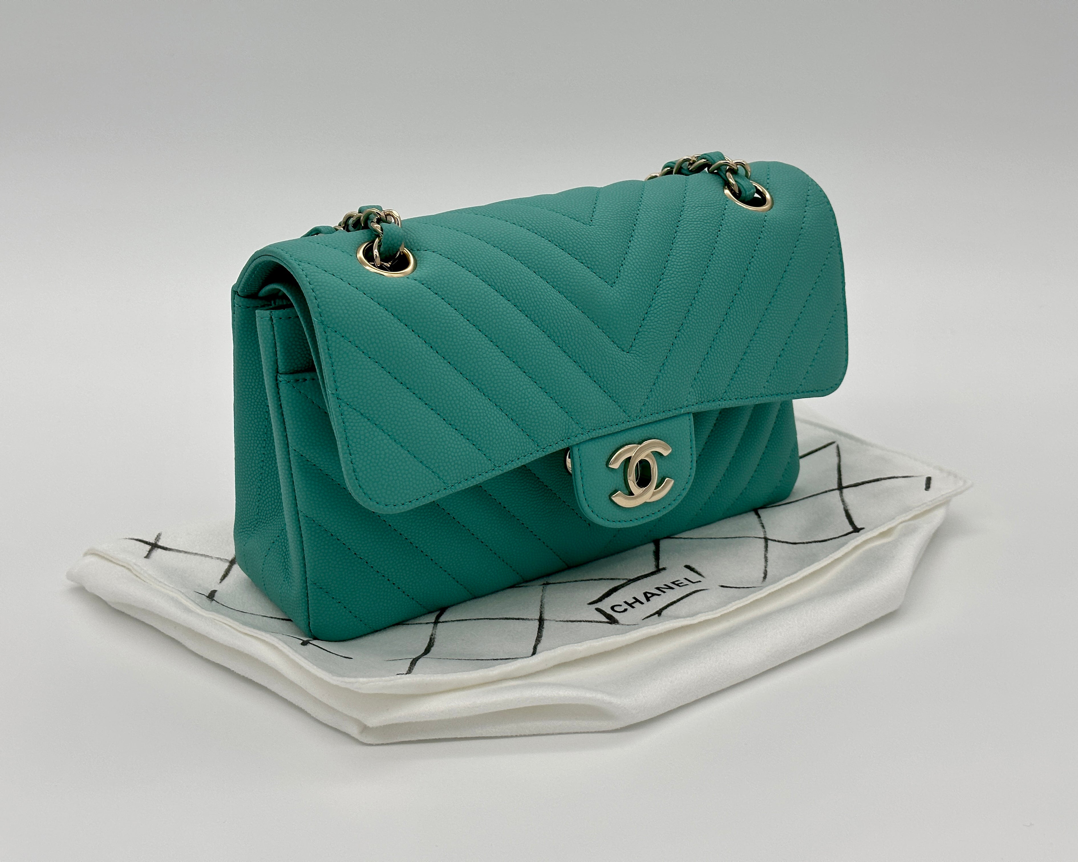 Chanel petit sac à main à rabat classique