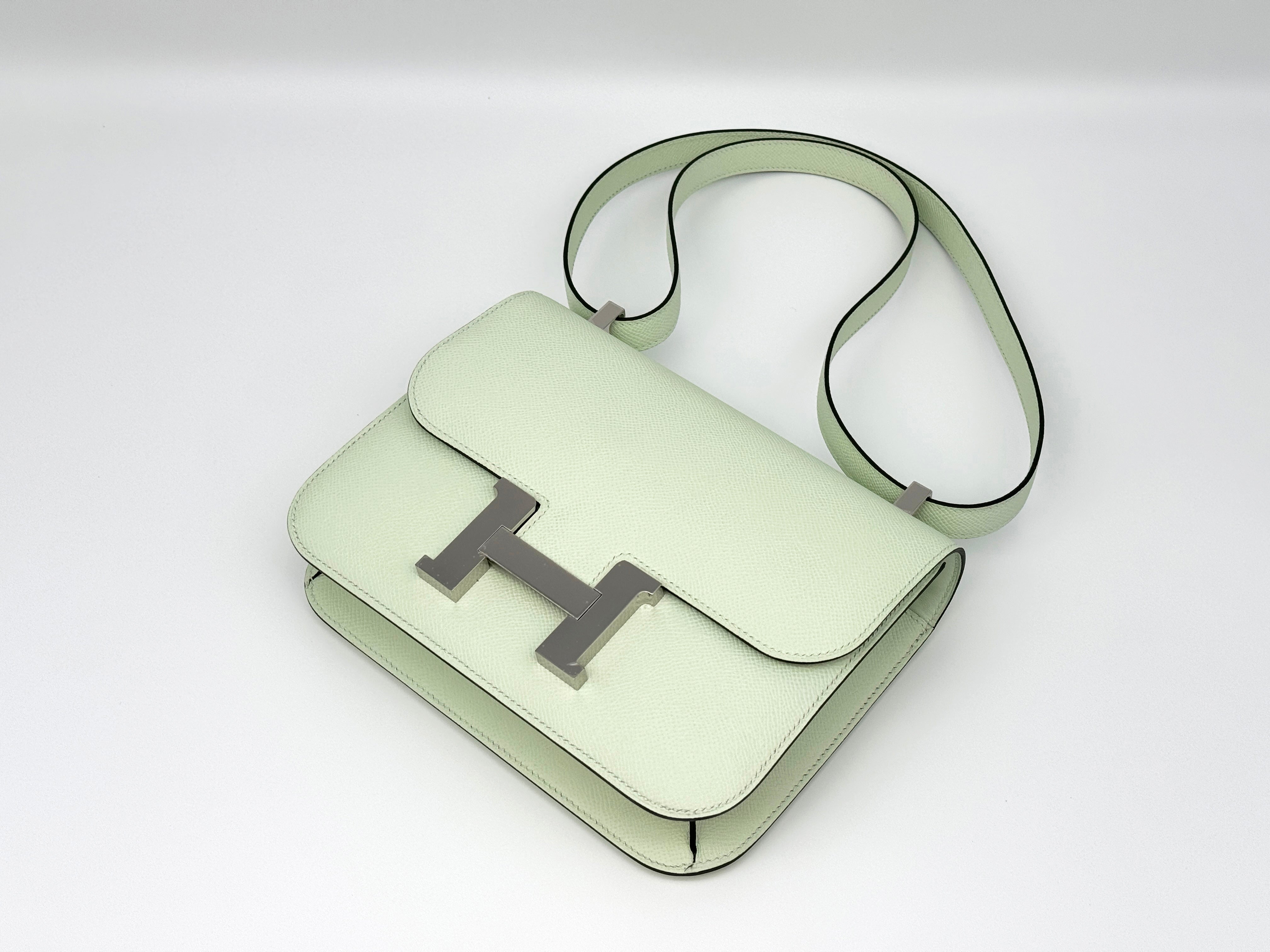 Hermès Constance 1-24