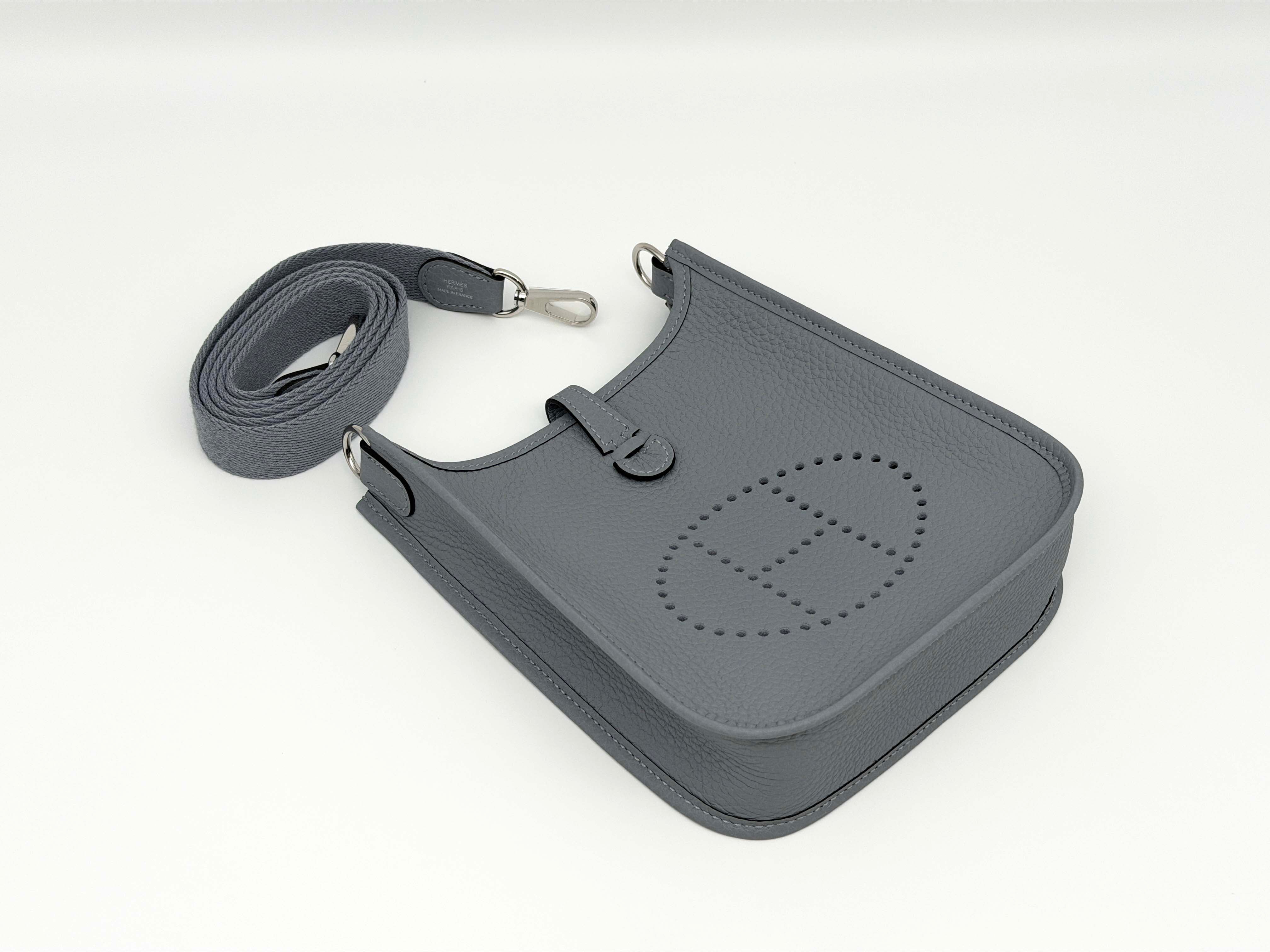 Hermès Mini Evelyne 16cm