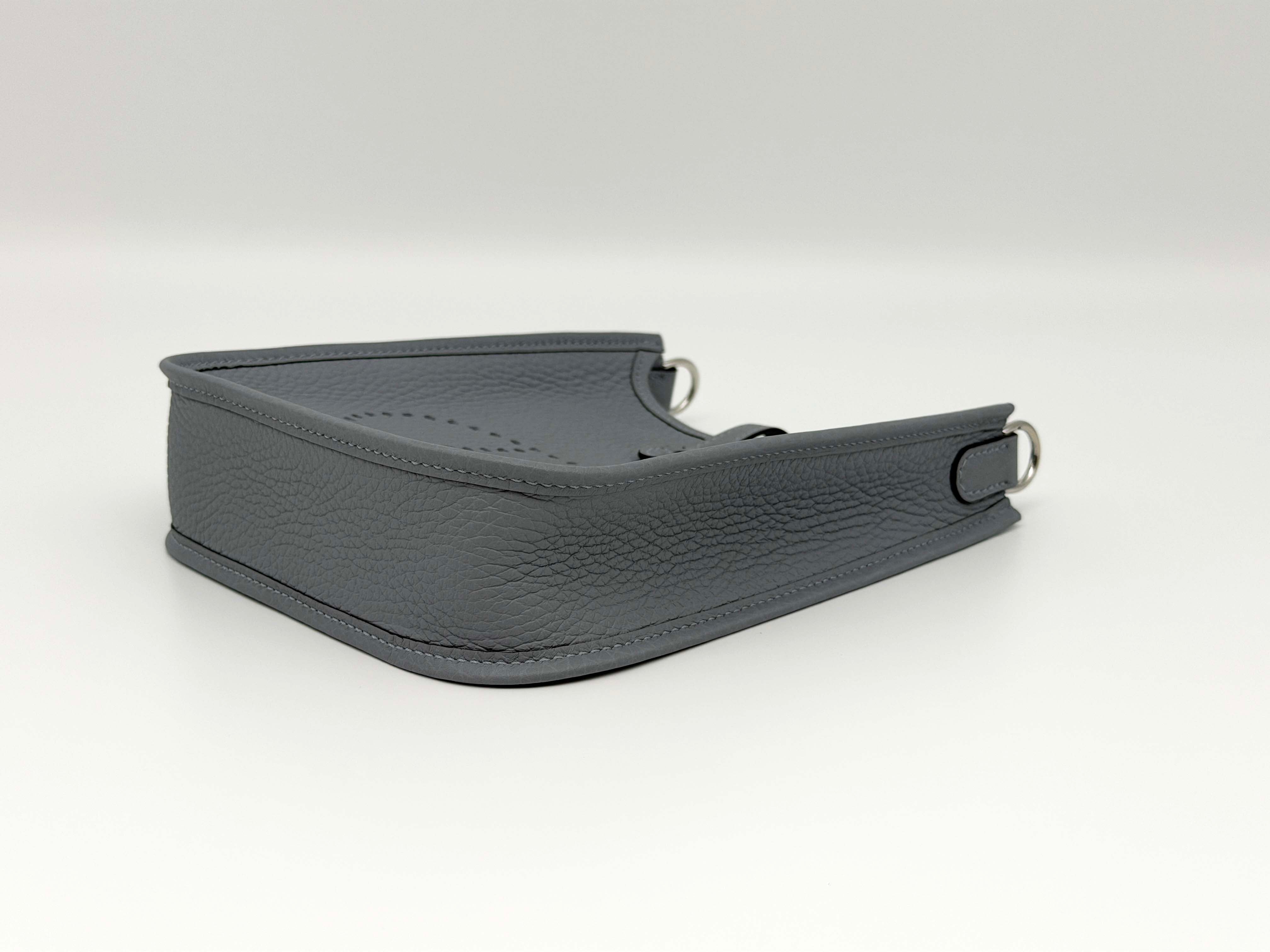 Hermès Mini Evelyne 16cm