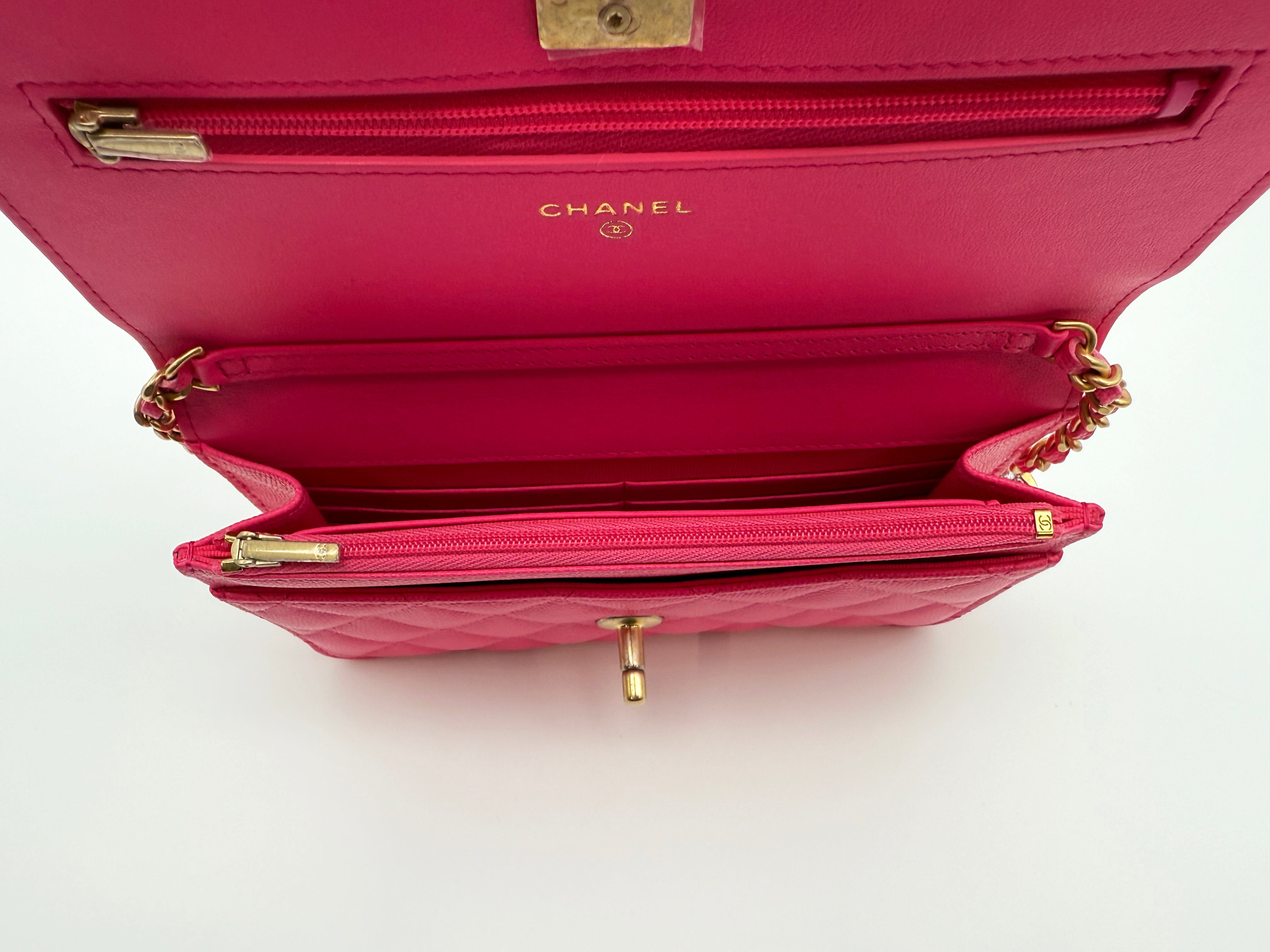 Chanel Wallet on Chain CC Turnlock