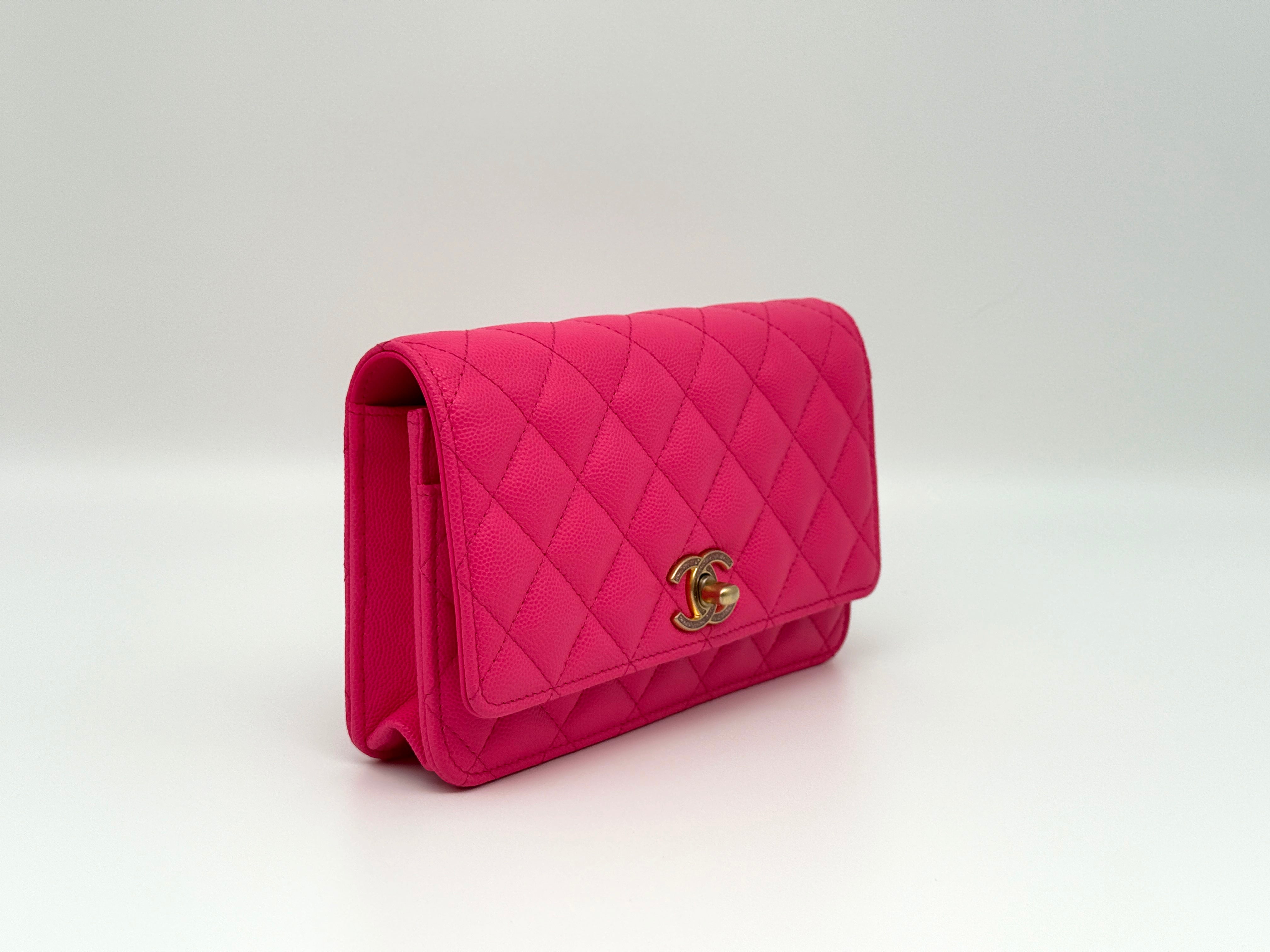 Chanel Wallet on Chain CC Turnlock