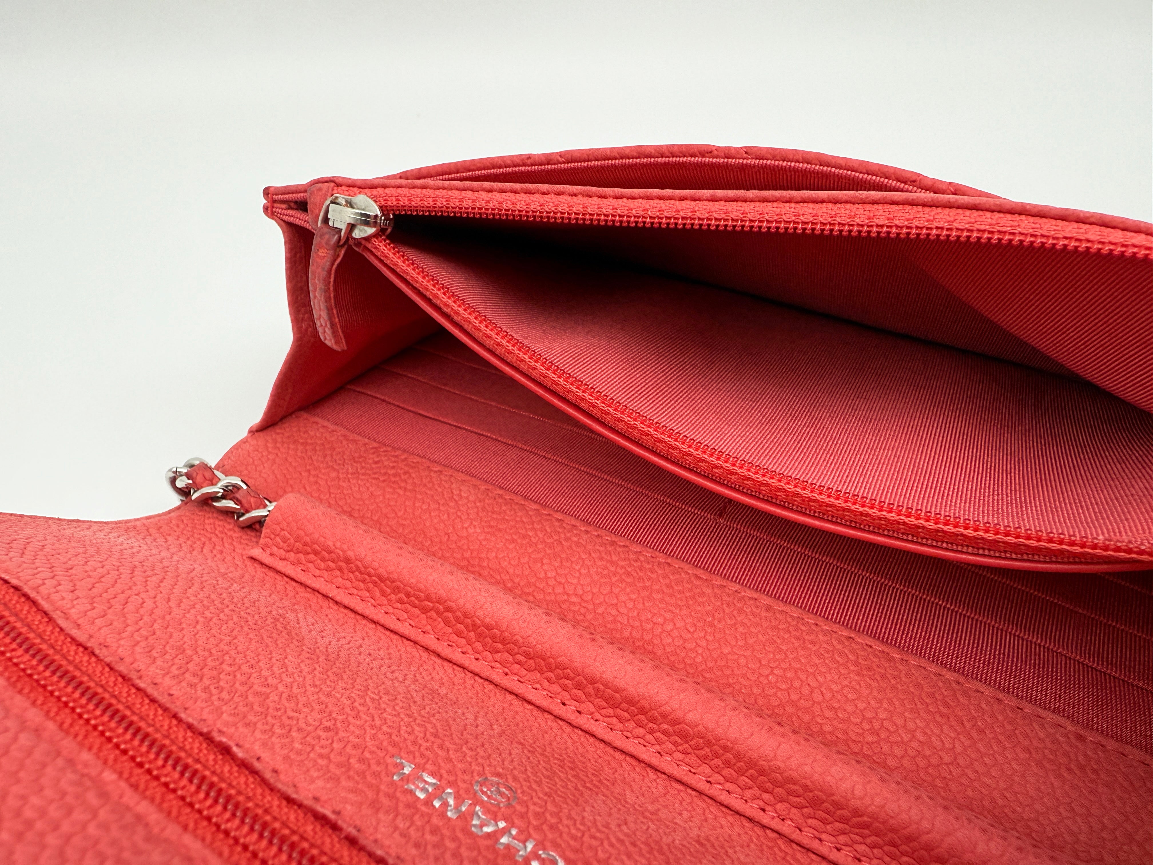 Chanel Classic Wallet on Chain