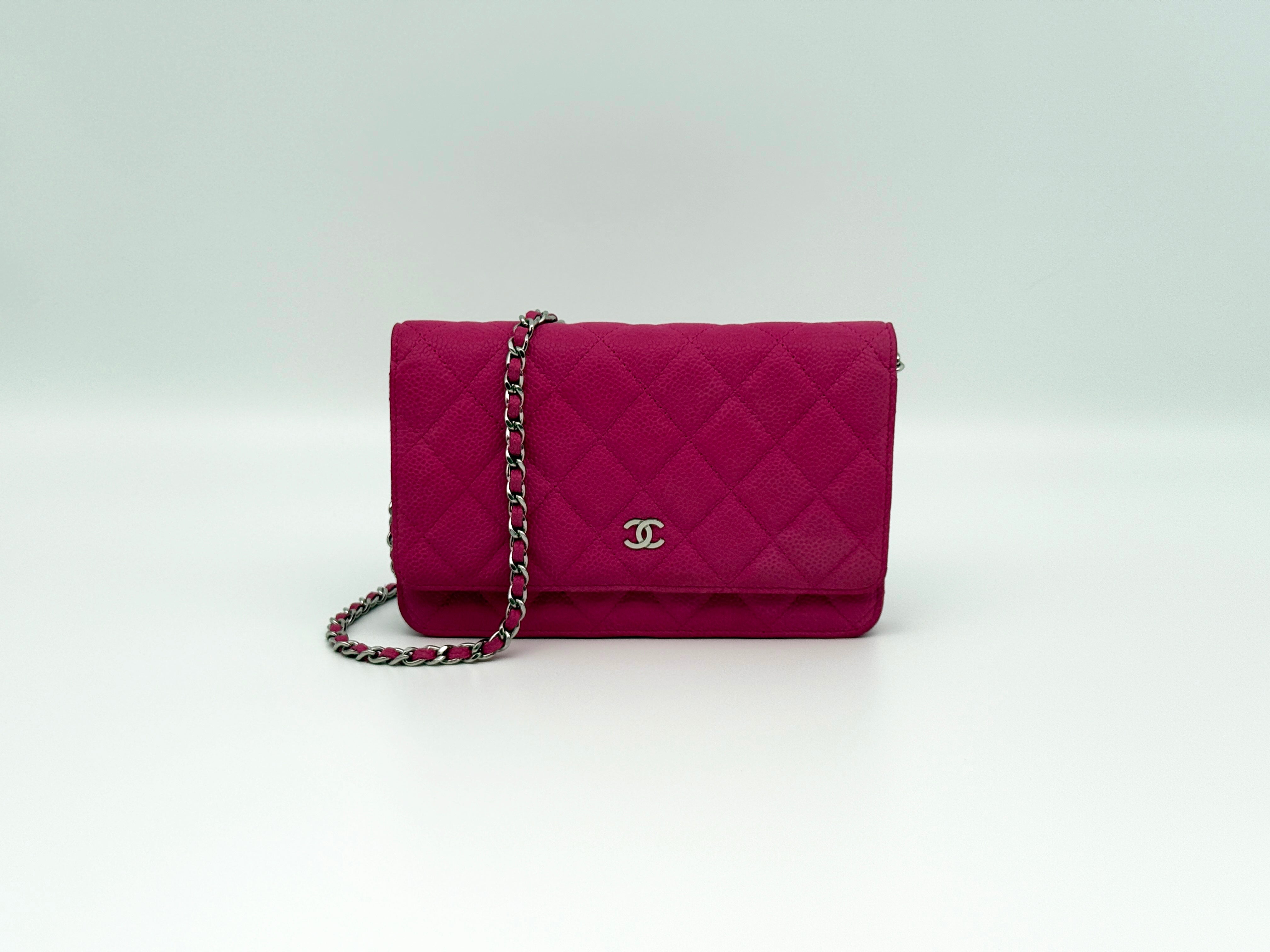 Chanel Classic Wallet on Chain