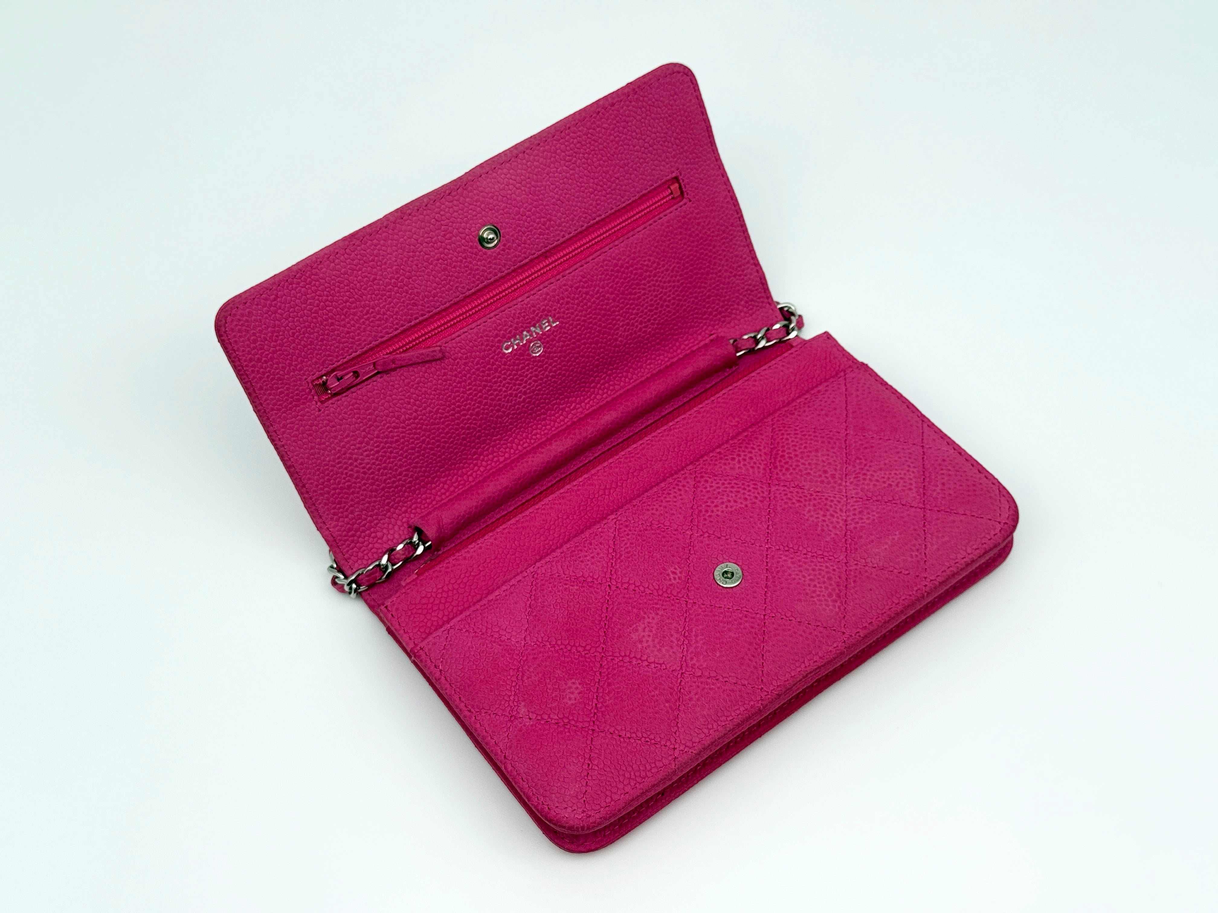 Chanel Classic Wallet on Chain