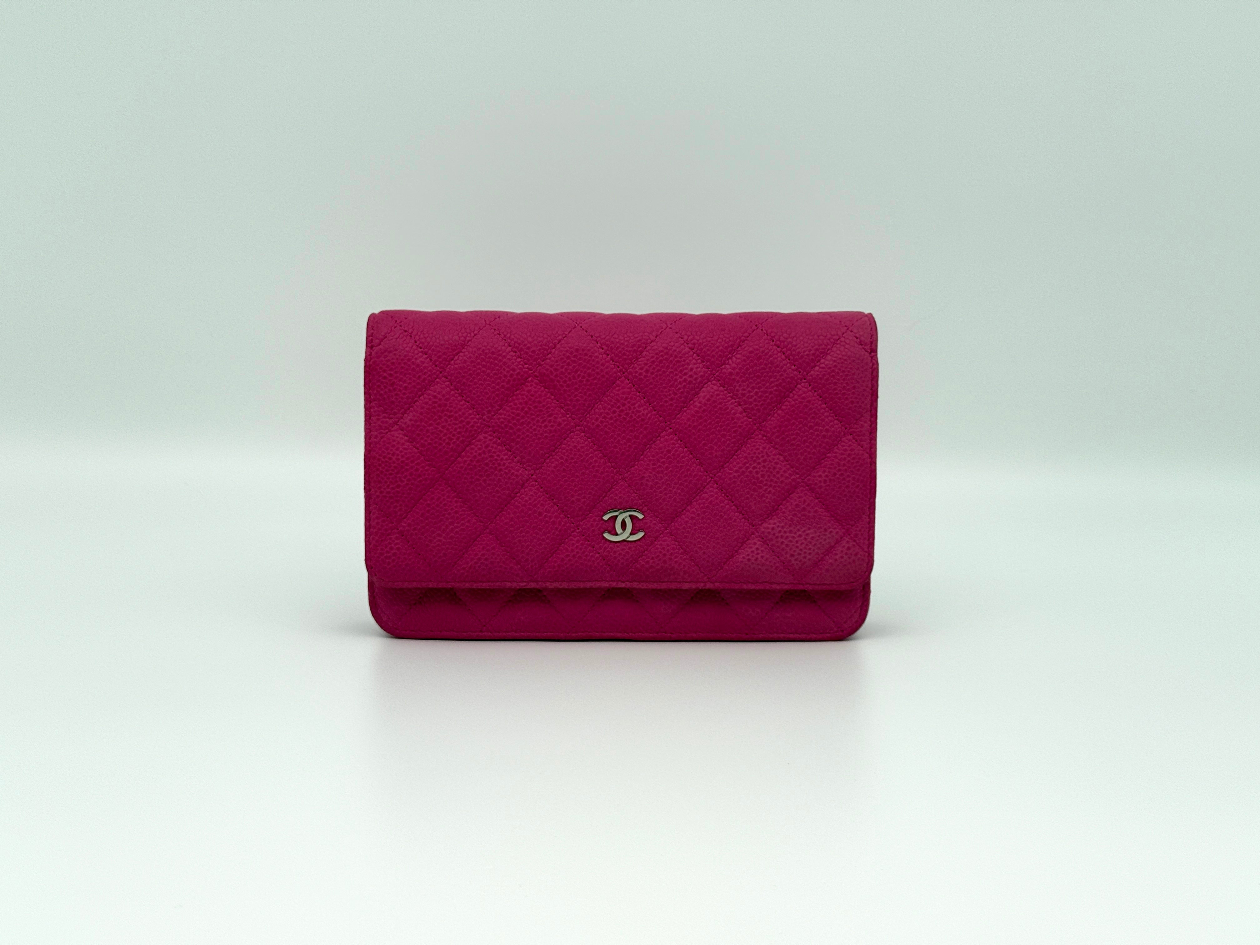Chanel Classic Wallet on Chain