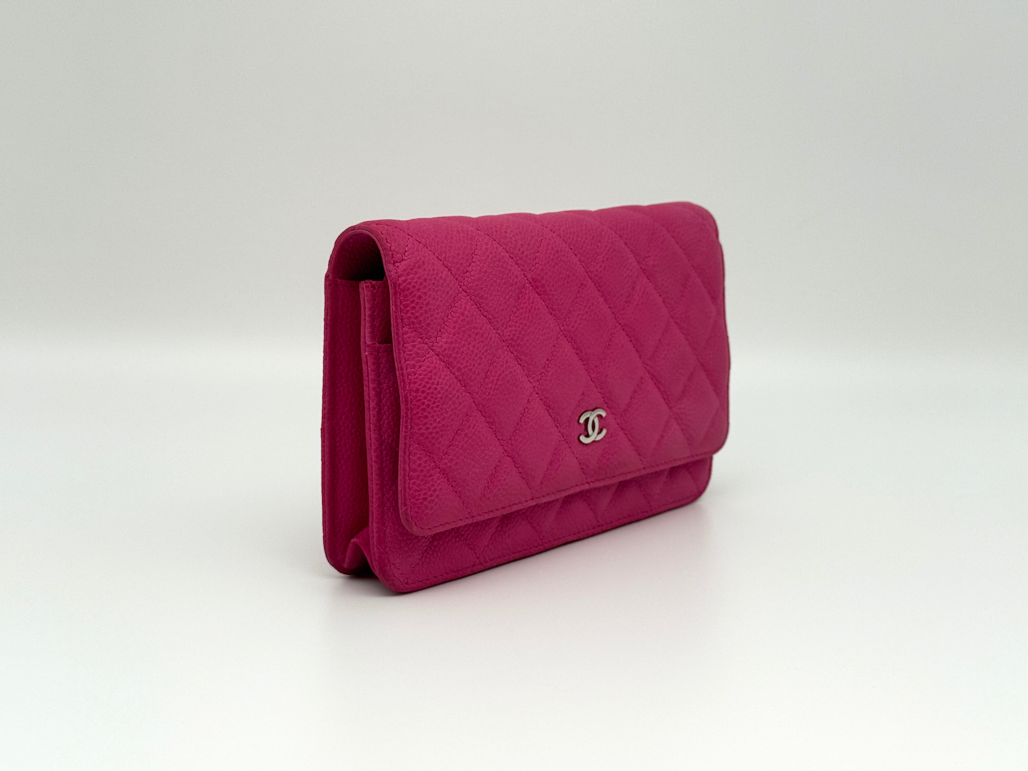 Chanel Classic Wallet on Chain