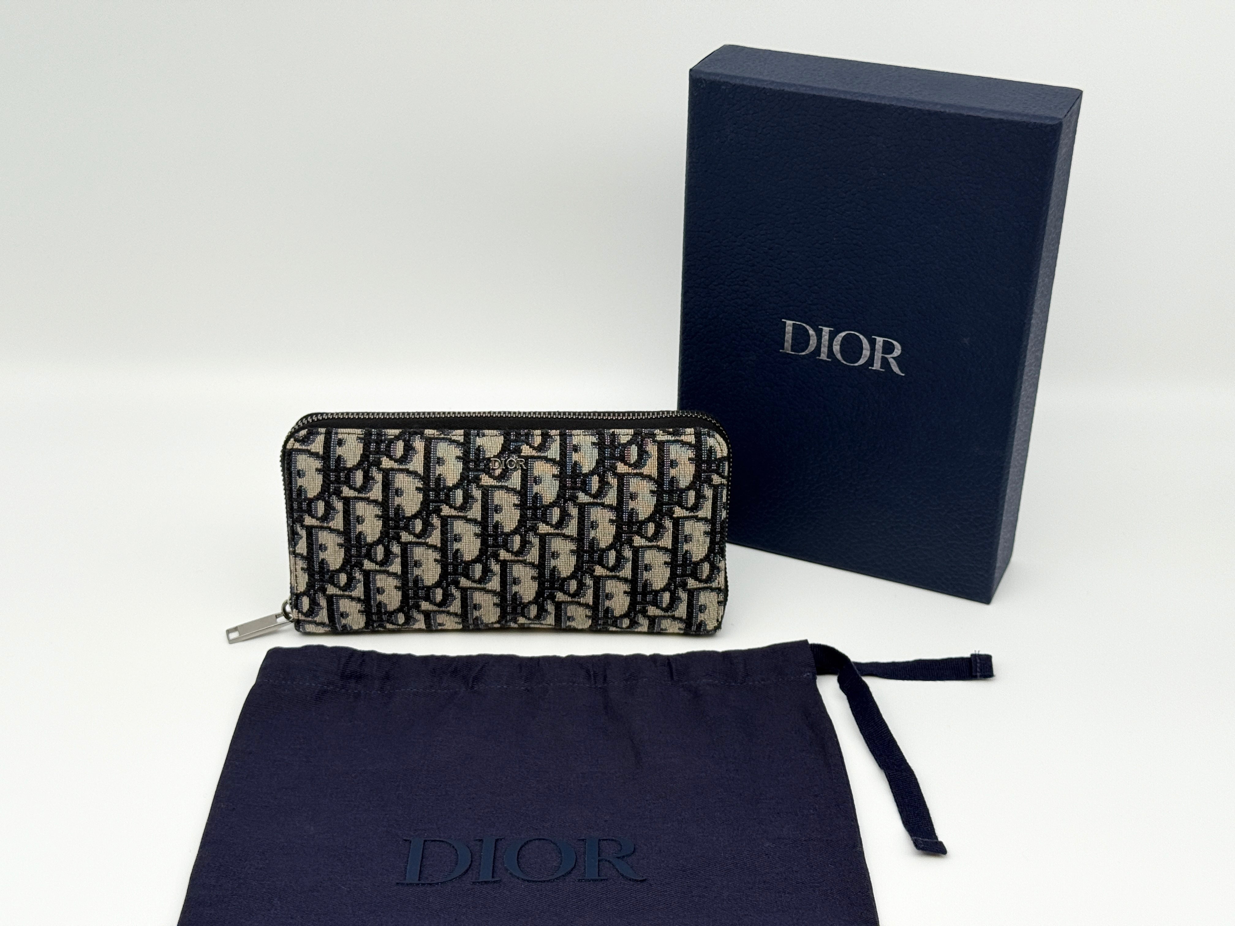 Dior Men's Zipped Long Wallet