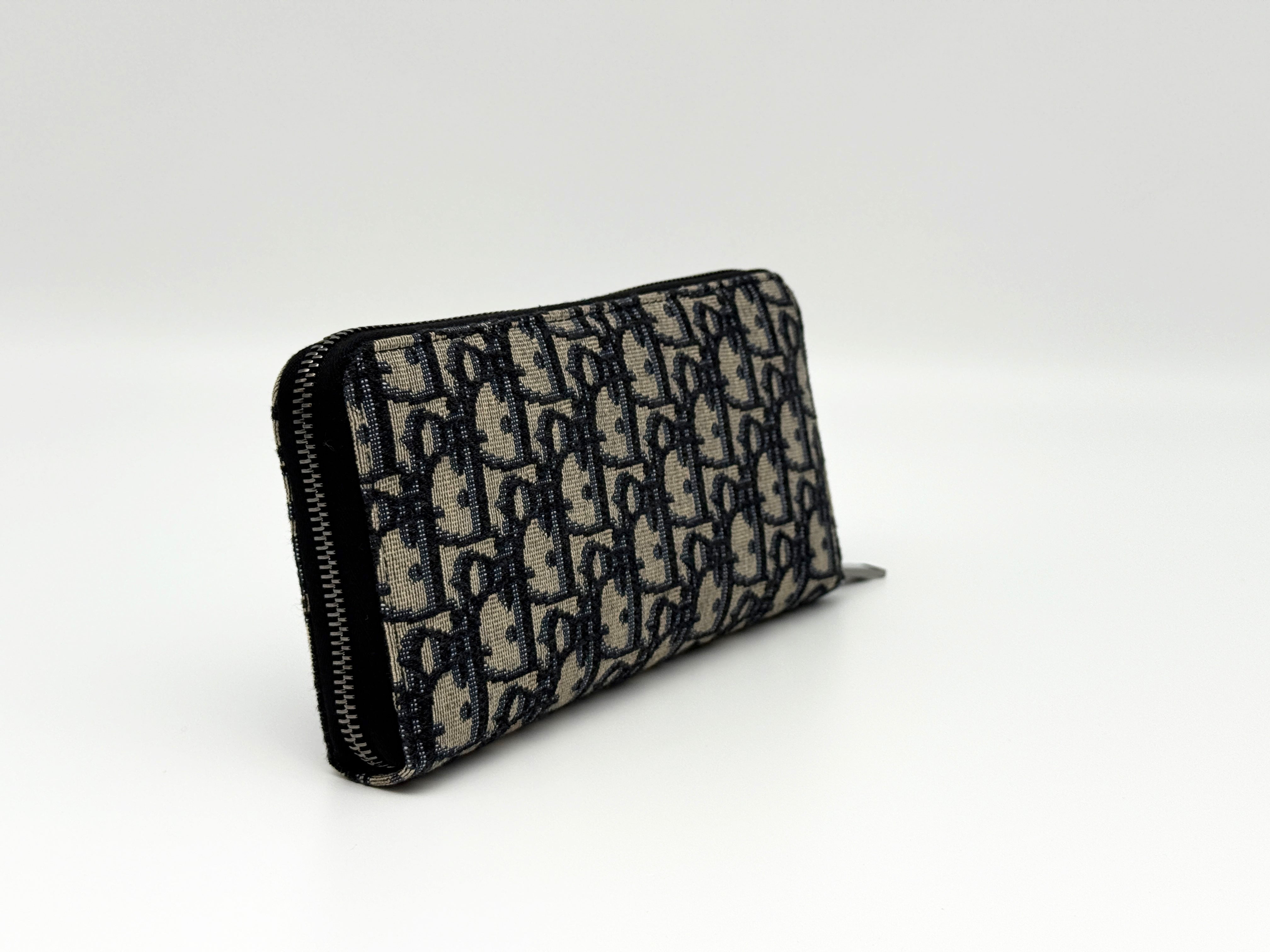 Dior Men's Zipped Long Wallet