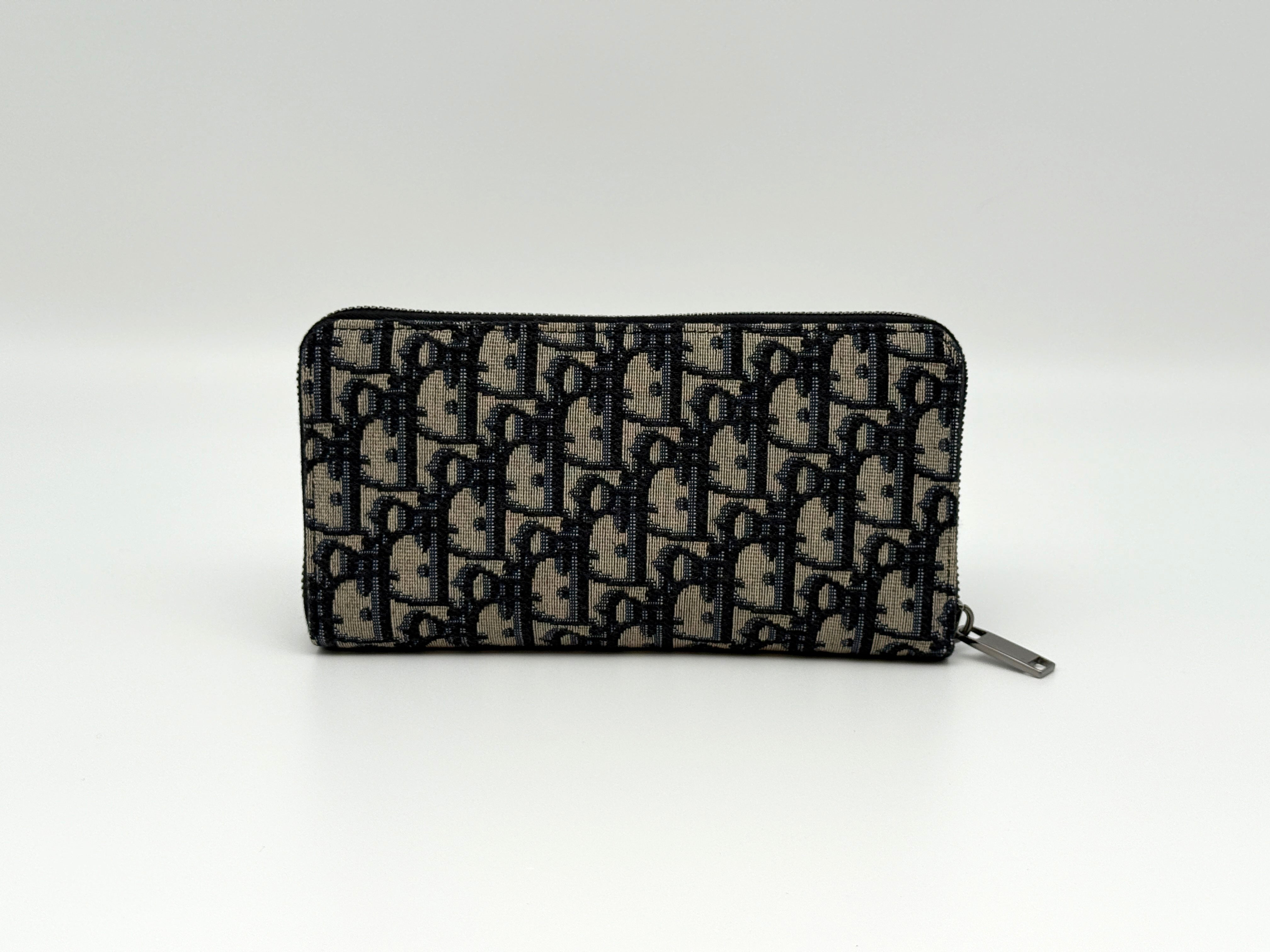 Dior Men's Zipped Long Wallet