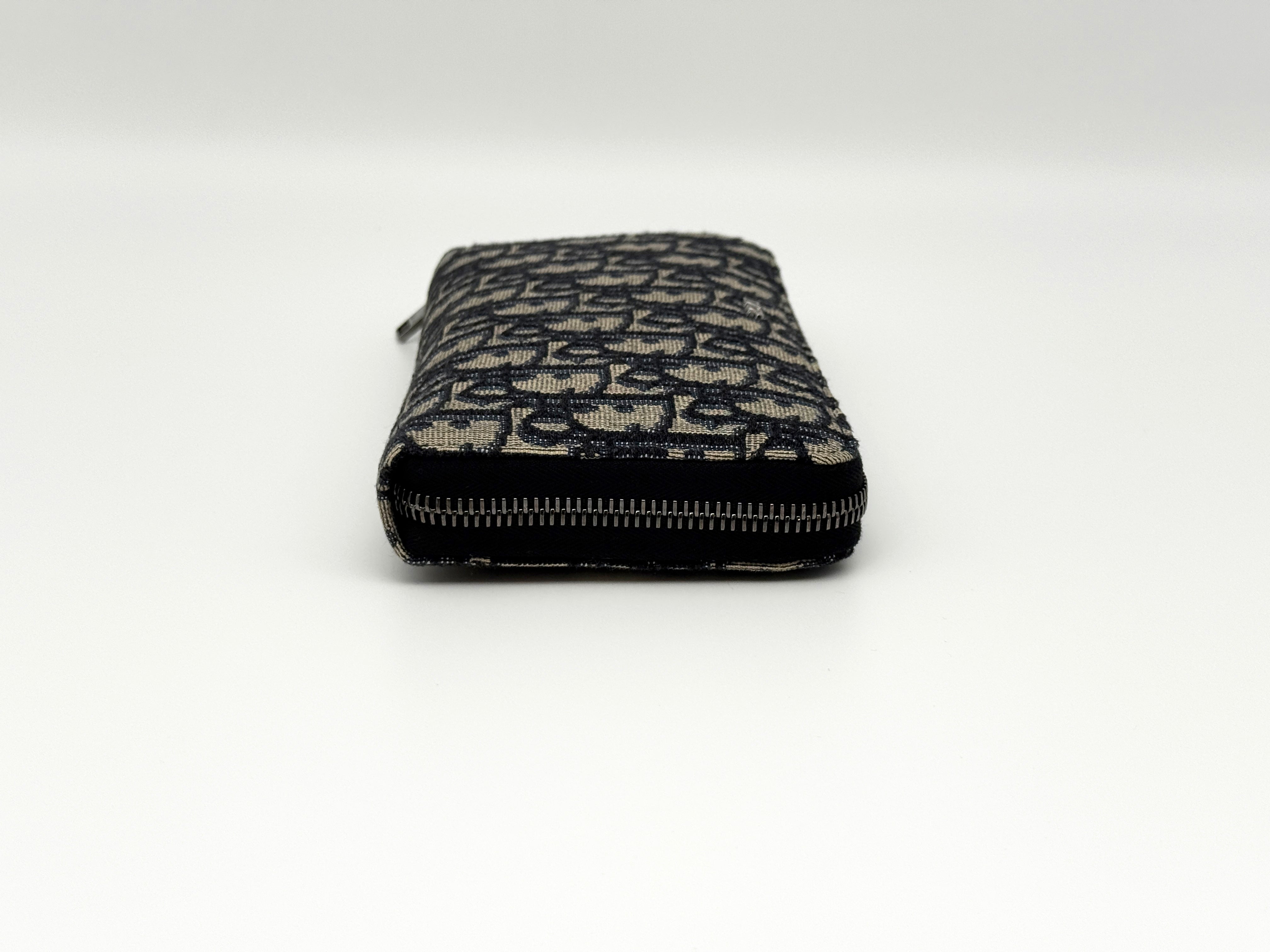 Dior Men's Zipped Long Wallet