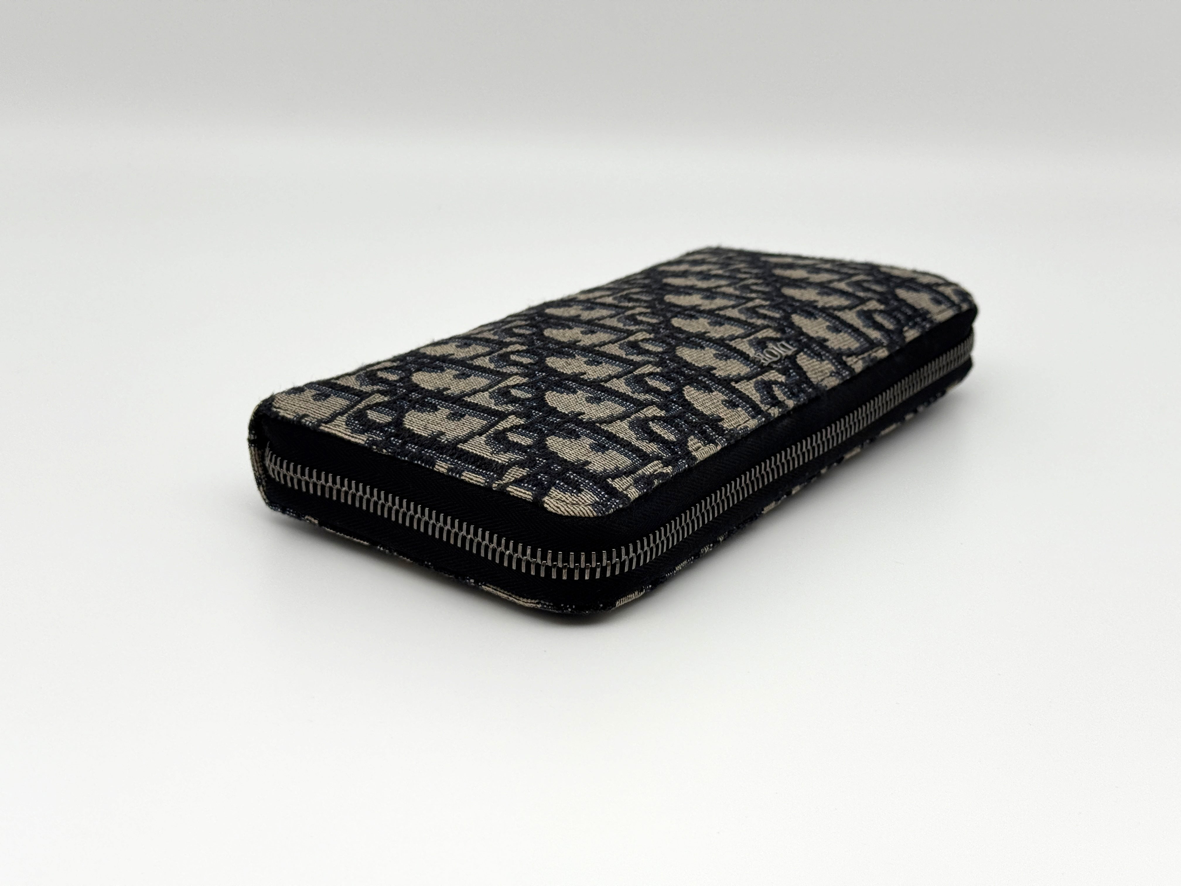 Dior Men's Zipped Long Wallet
