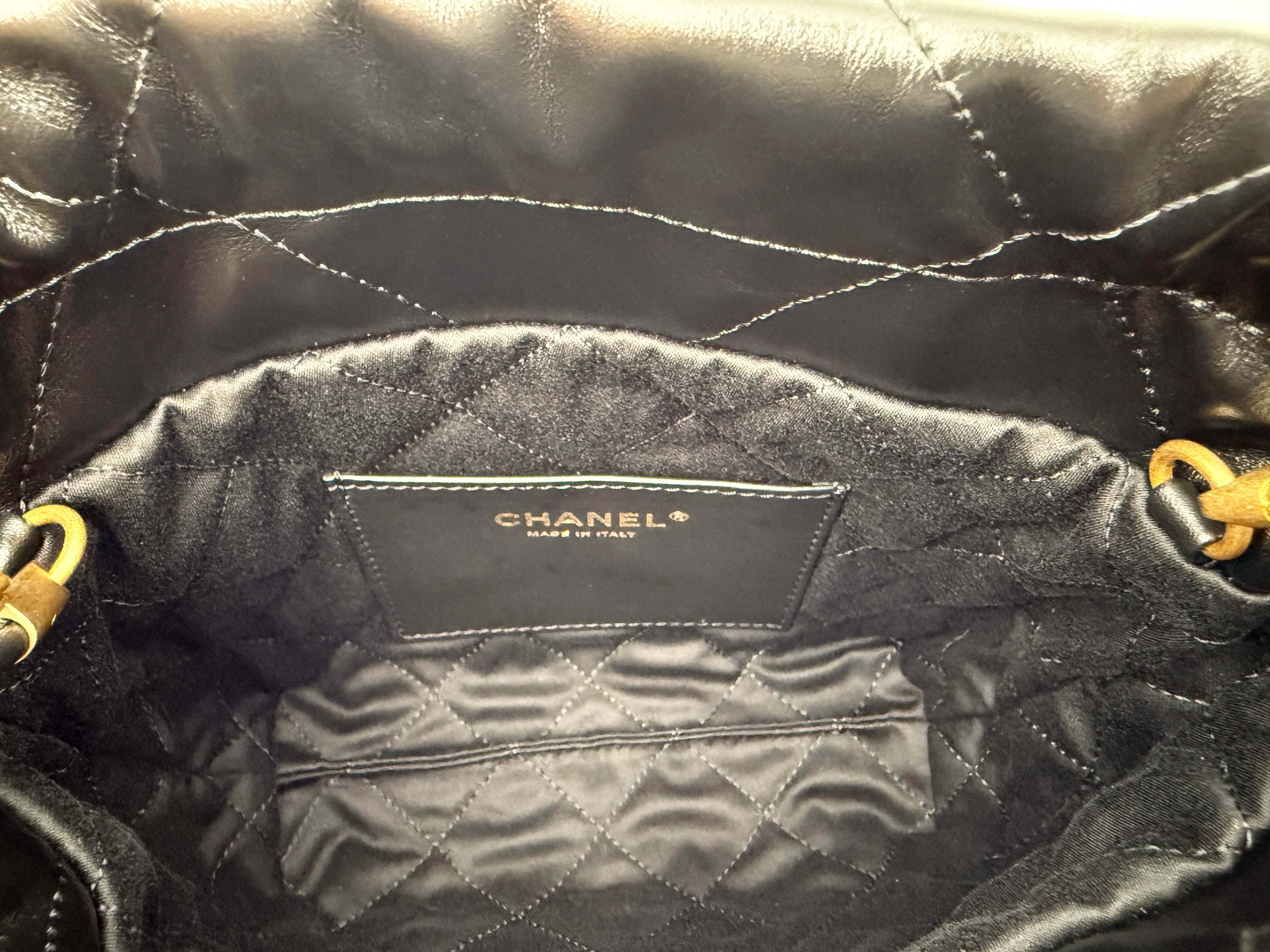 Chanel 22 Mini Handbag