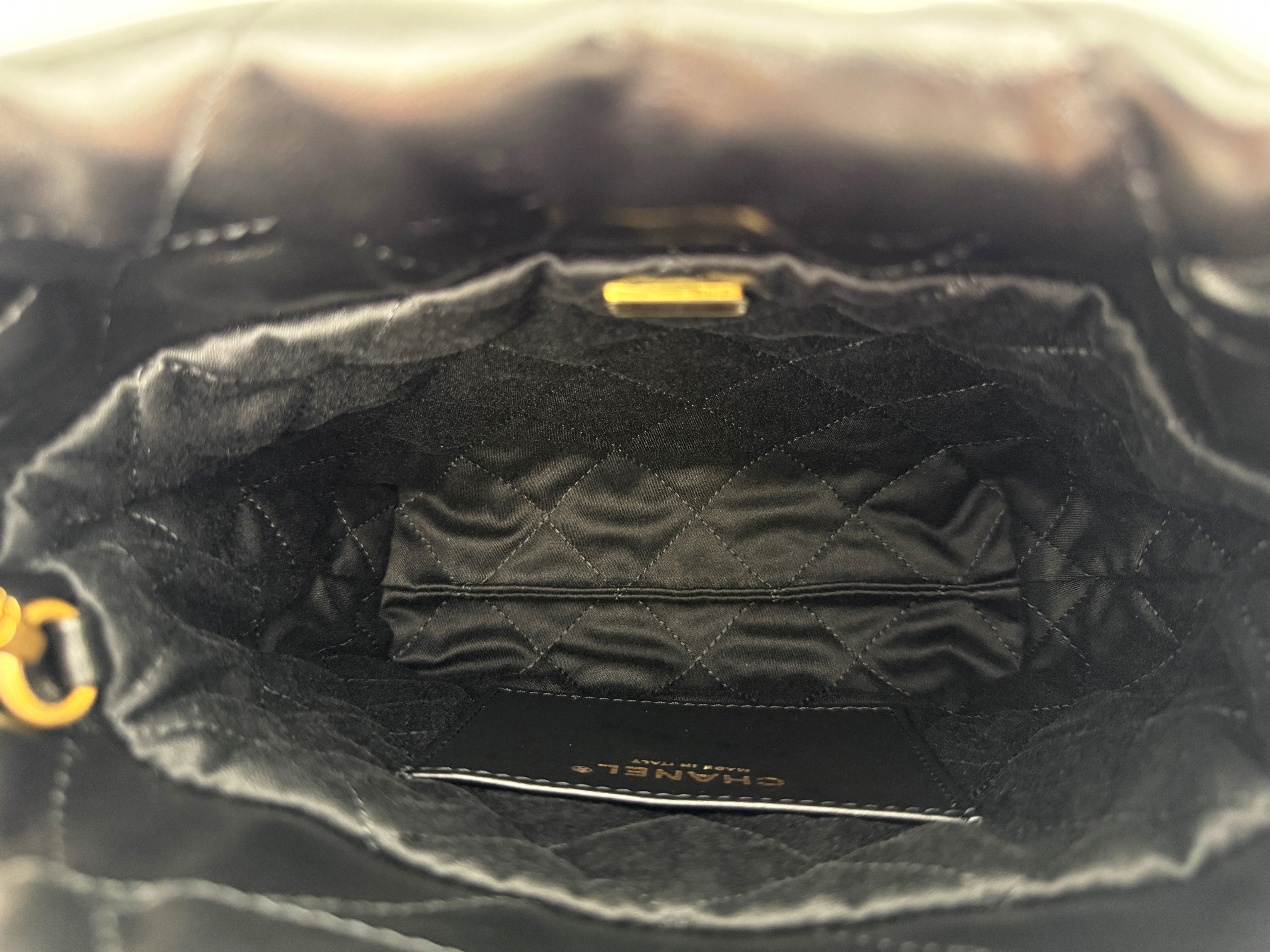 Chanel 22 Mini Handbag