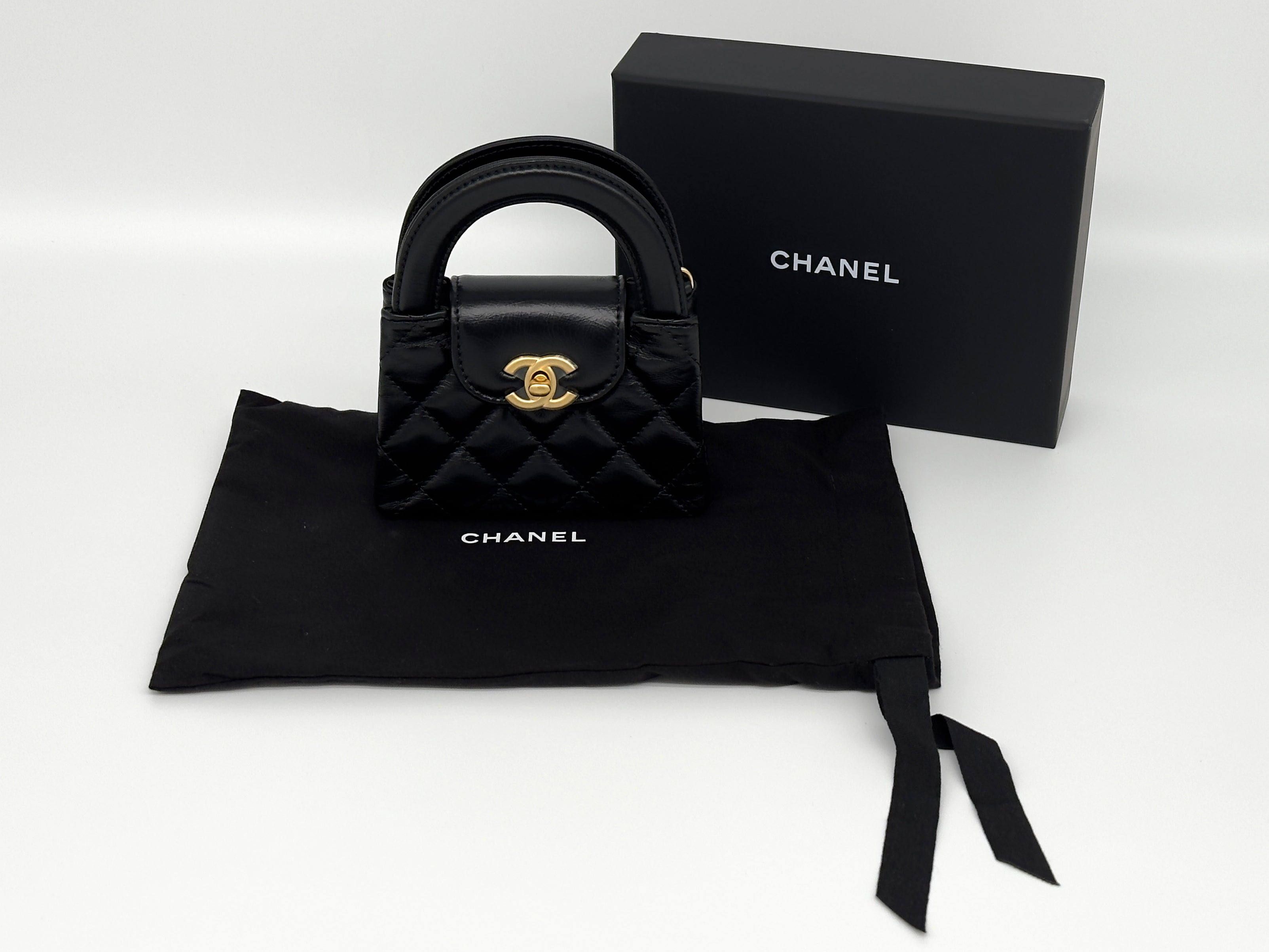 *CHAUD* Chanel Mini Shopper Nano Kelly