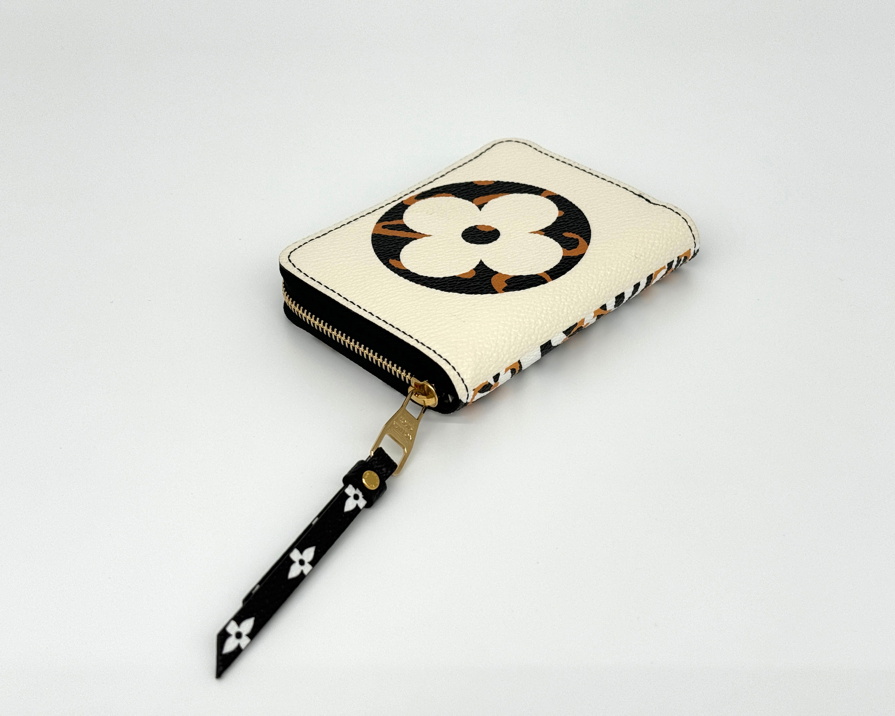 Louis Vuitton Zippy Coin Purse