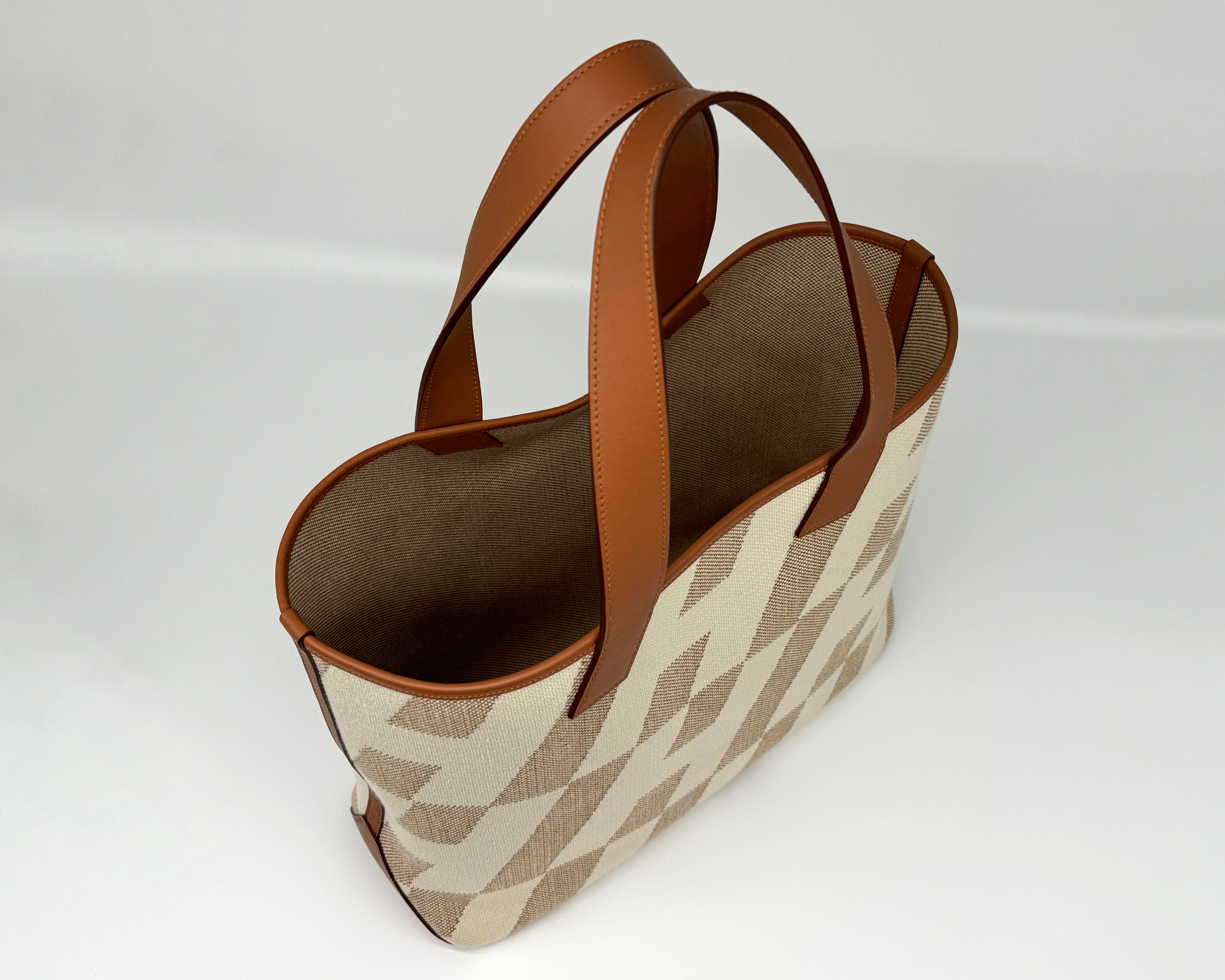 Hermès Cabas H En Biais 40 Tote Handbag