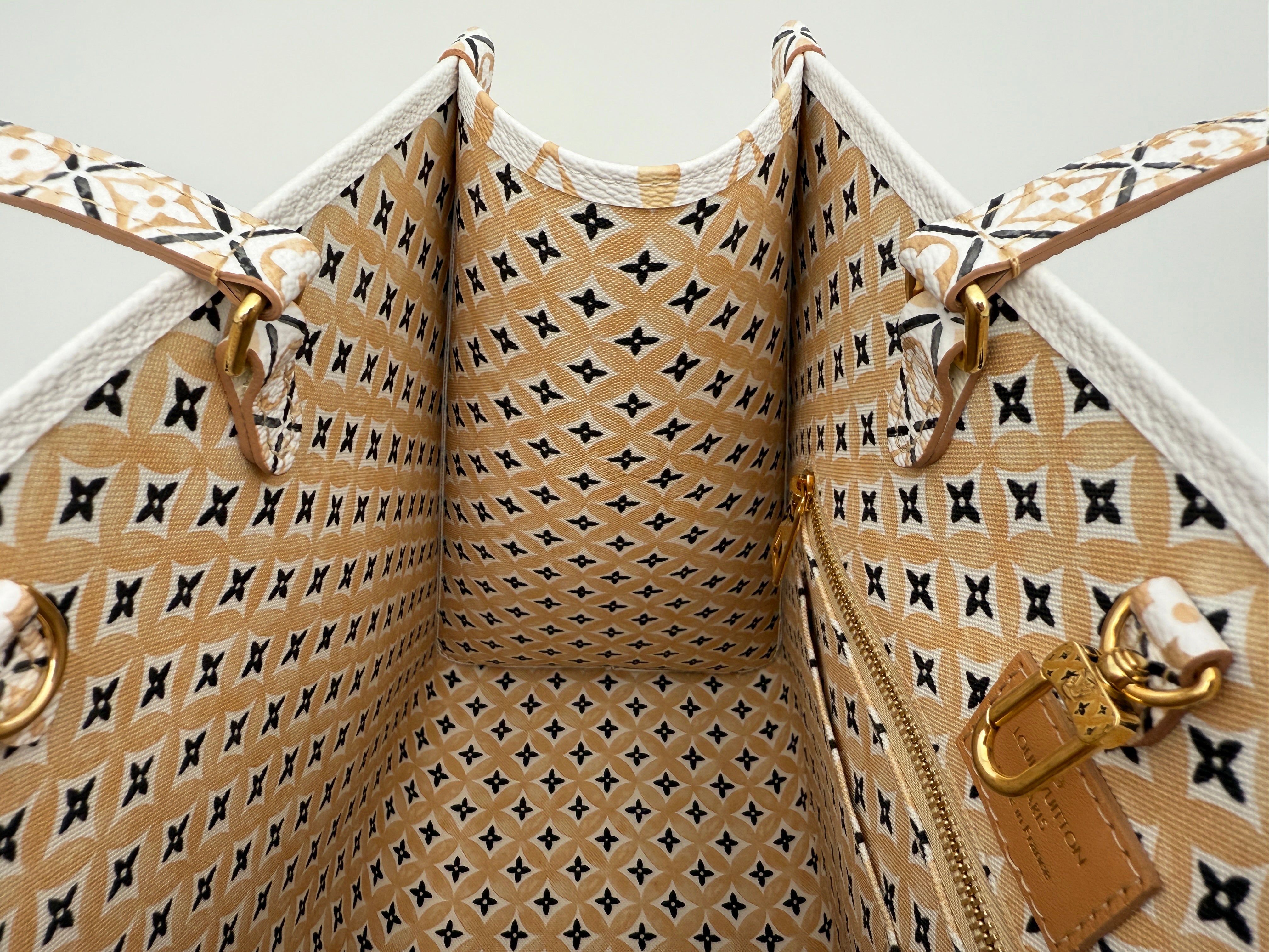 Louis Vuitton Onthego MM