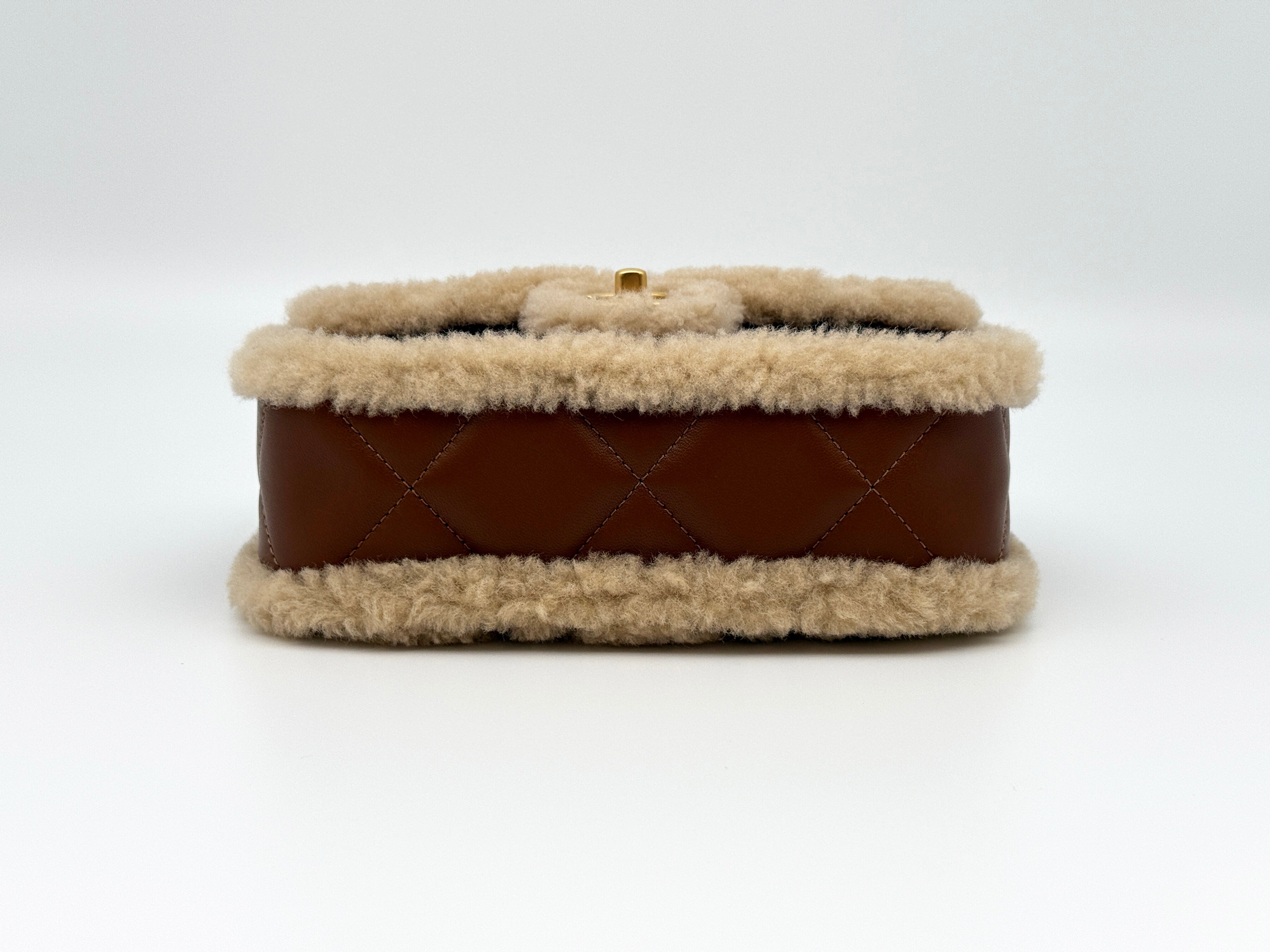 *HOT* Chanel Mini Flap Bag
