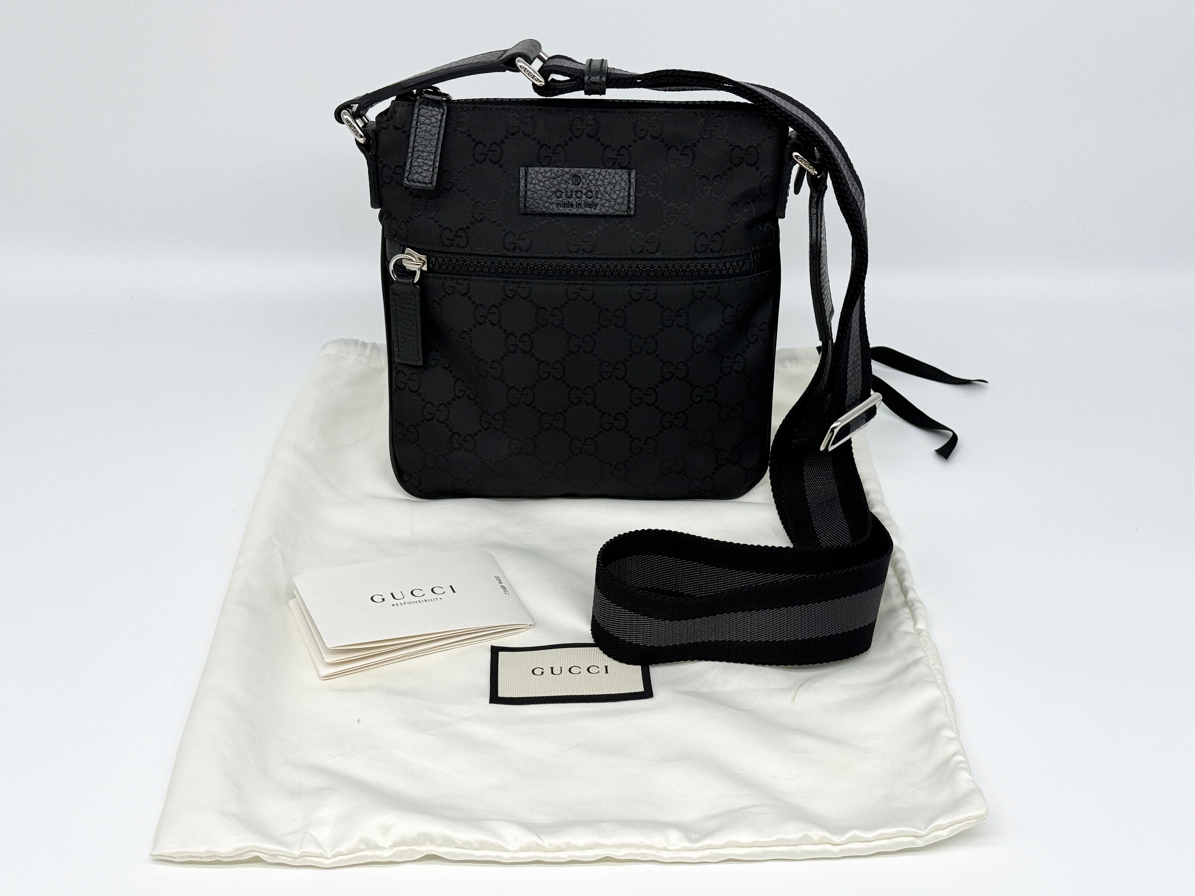 Gucci Men's Small Messenger Bag