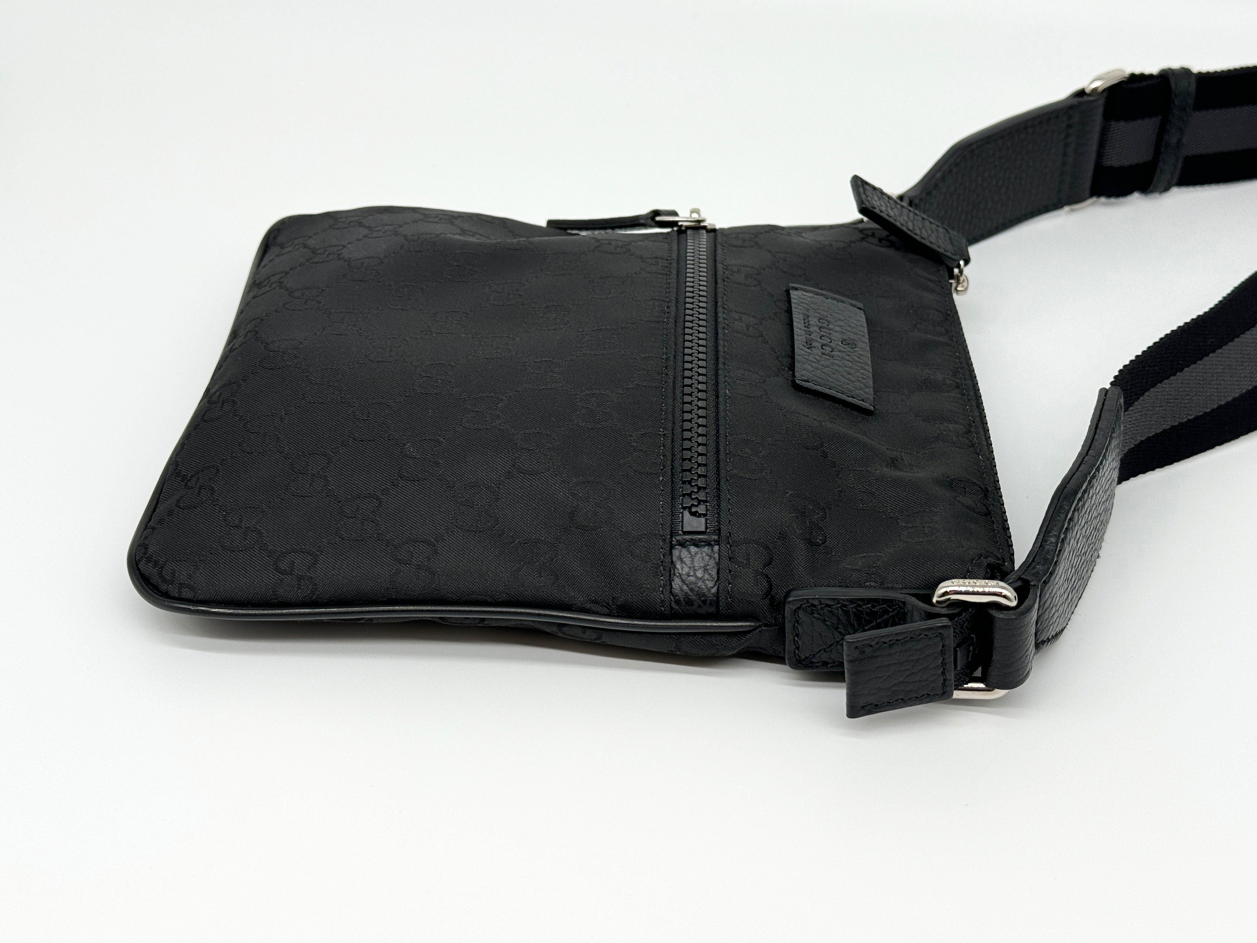 Gucci Men's Small Messenger Bag