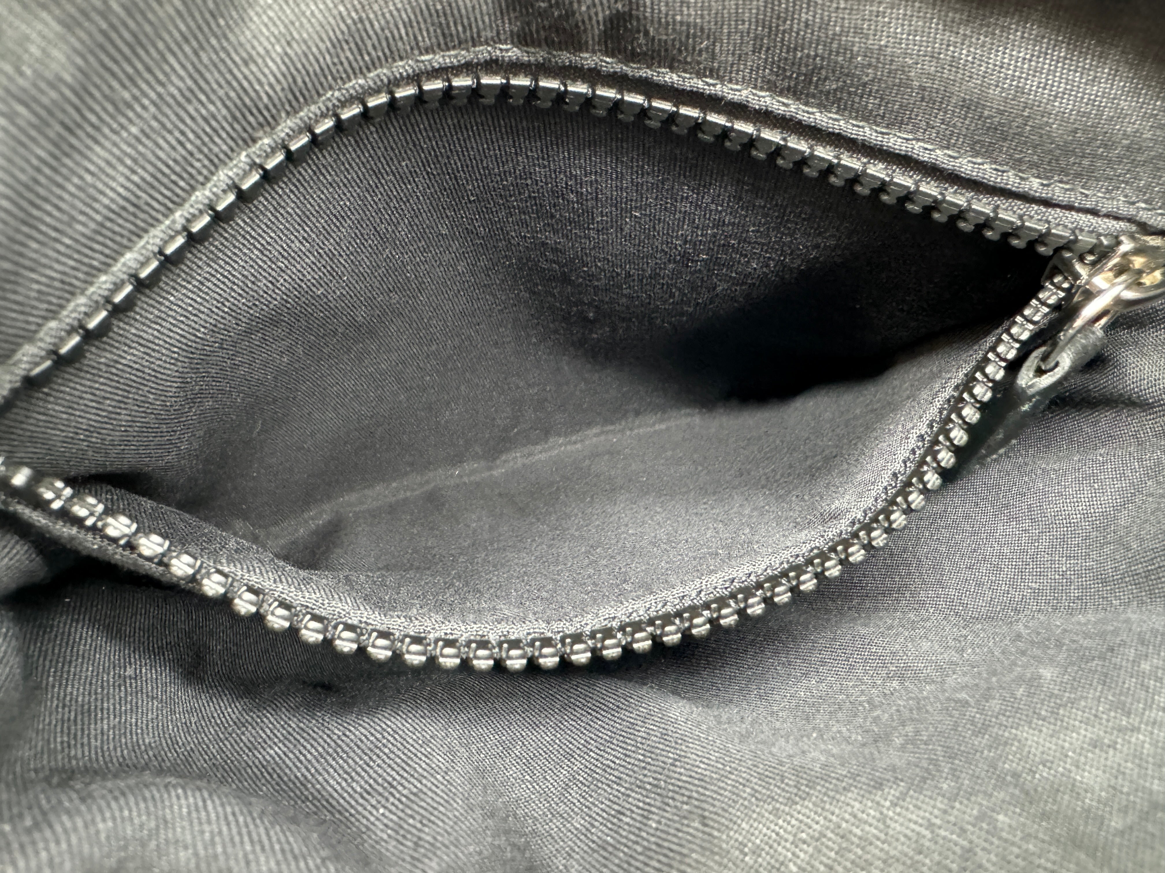 Gucci Men's Small Messenger Bag