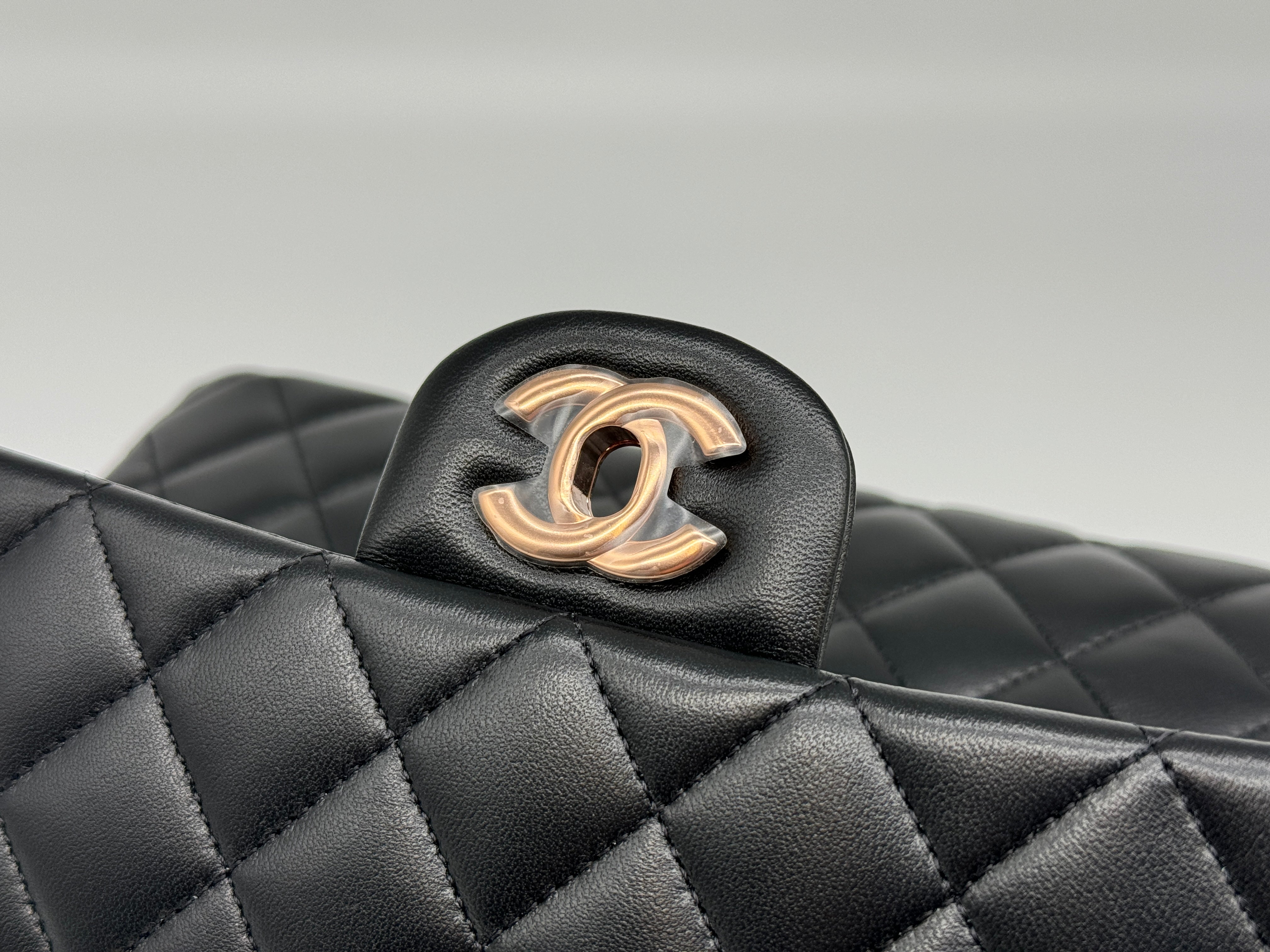 *RARE* Chanel Medium Classic Flap Handbag