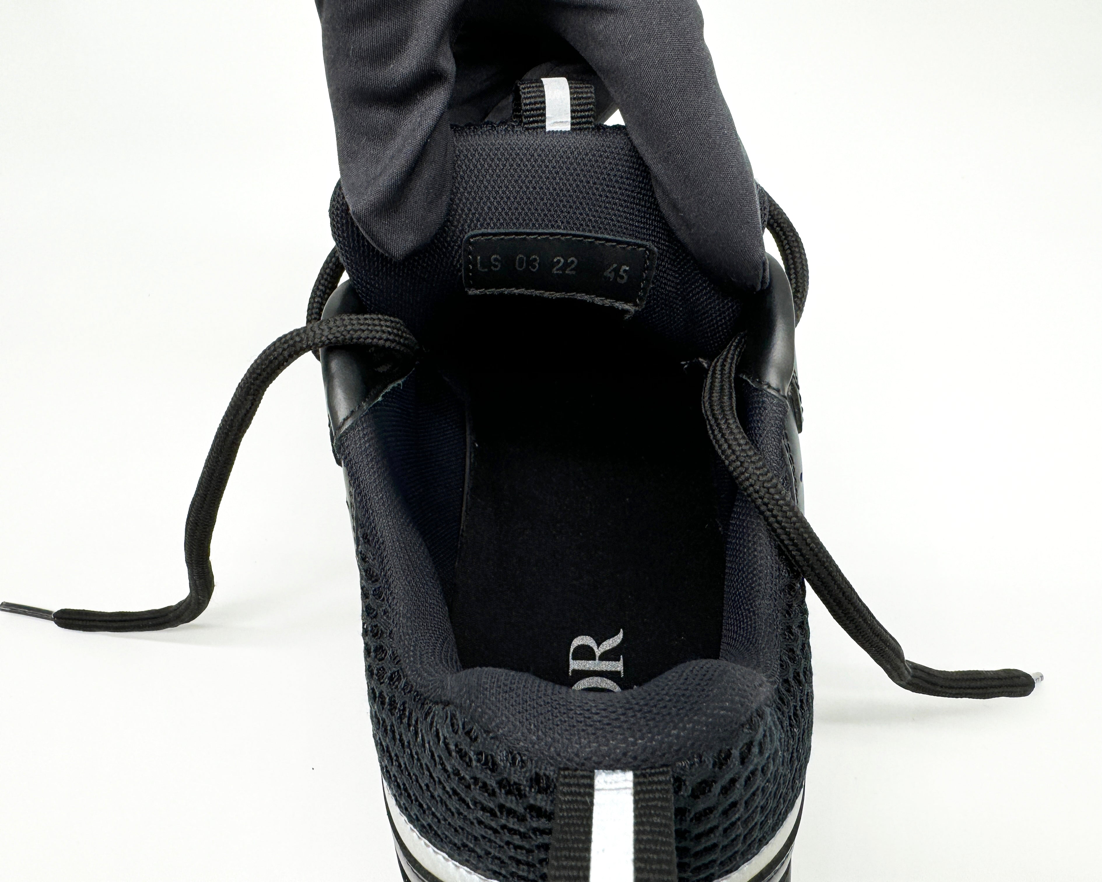 Dior Mens B22 Sneaker