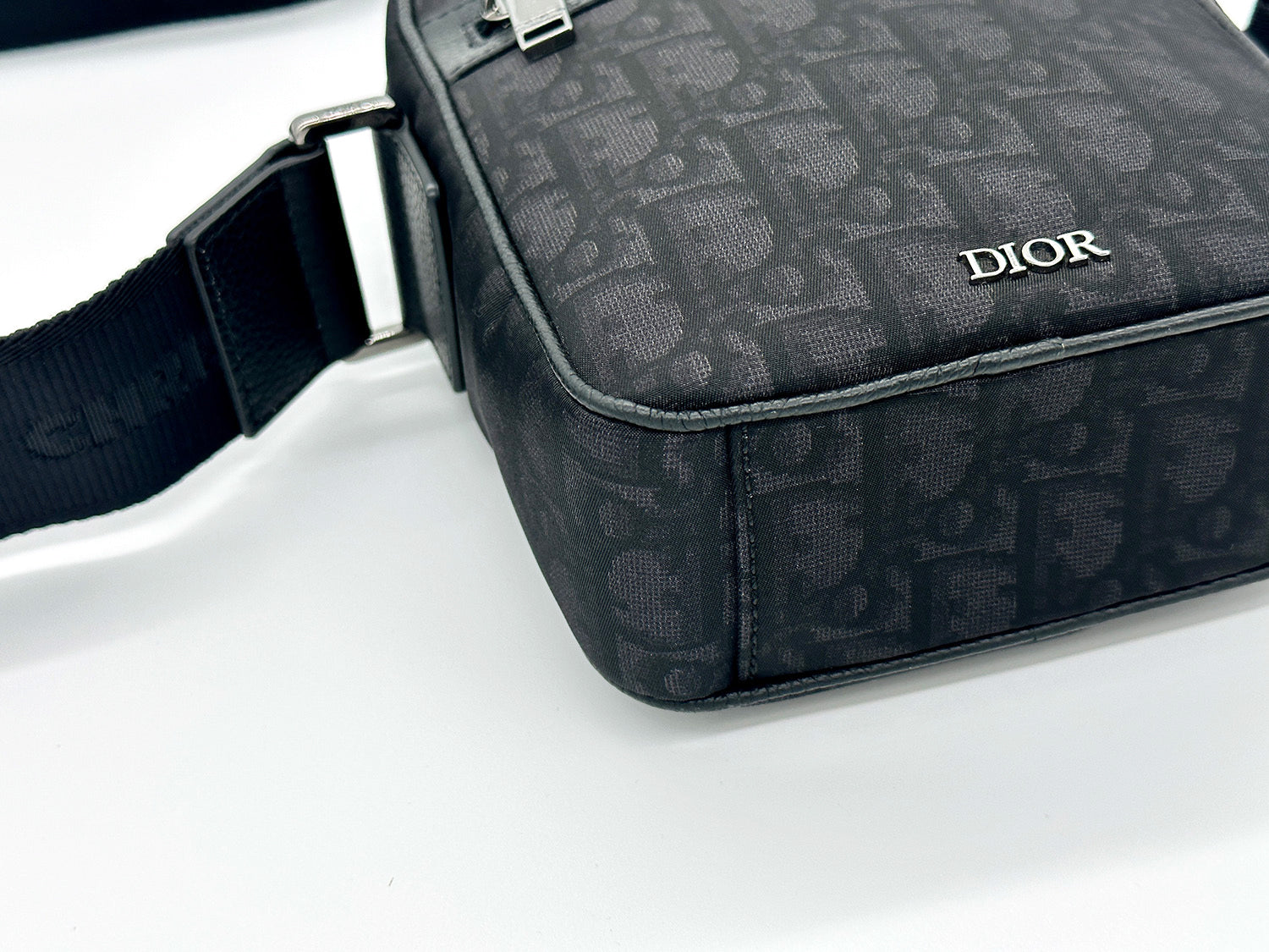 *RARO* Bolso mensajero Dior para hombre