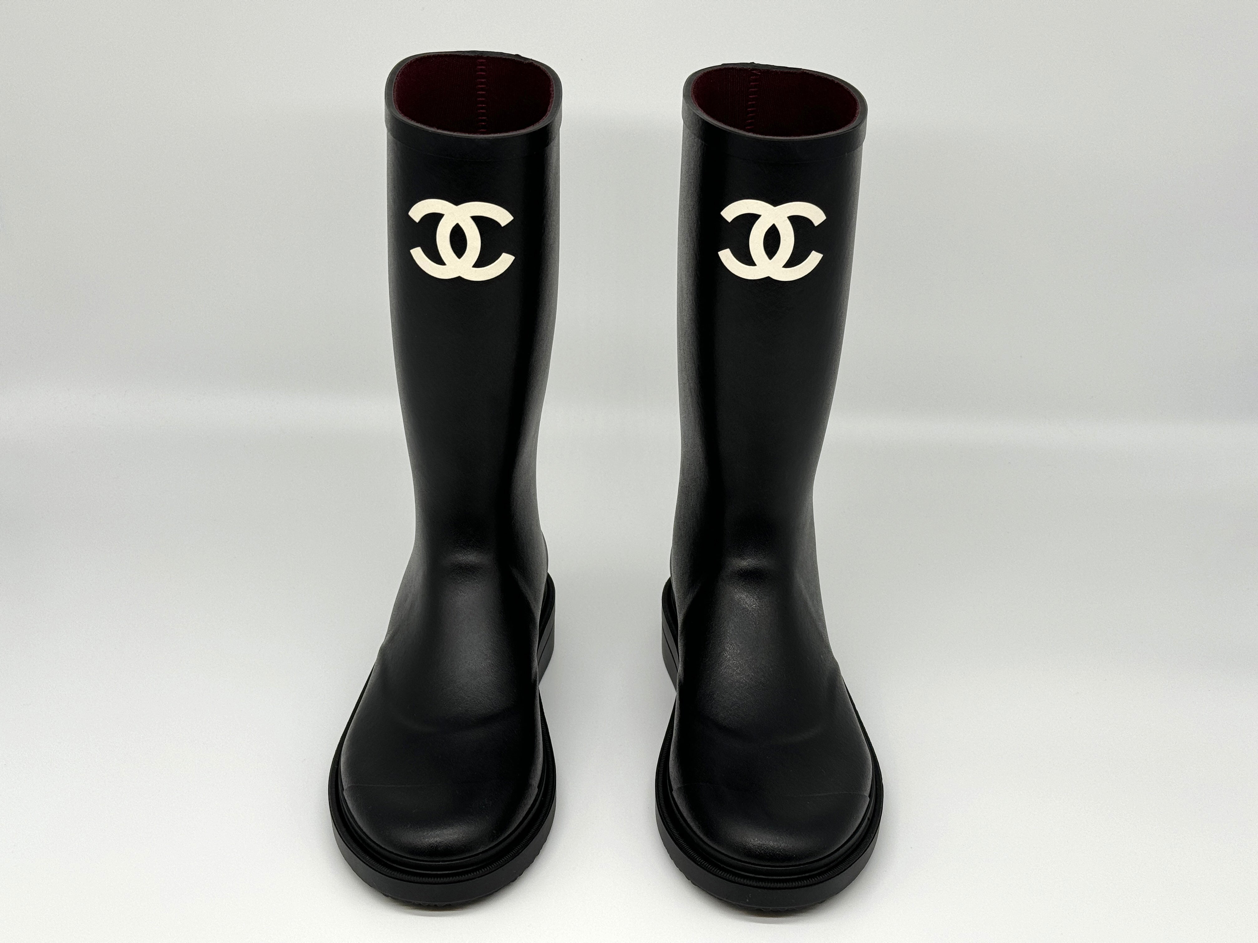 *HOT* Chanel Rubber Rain Boots