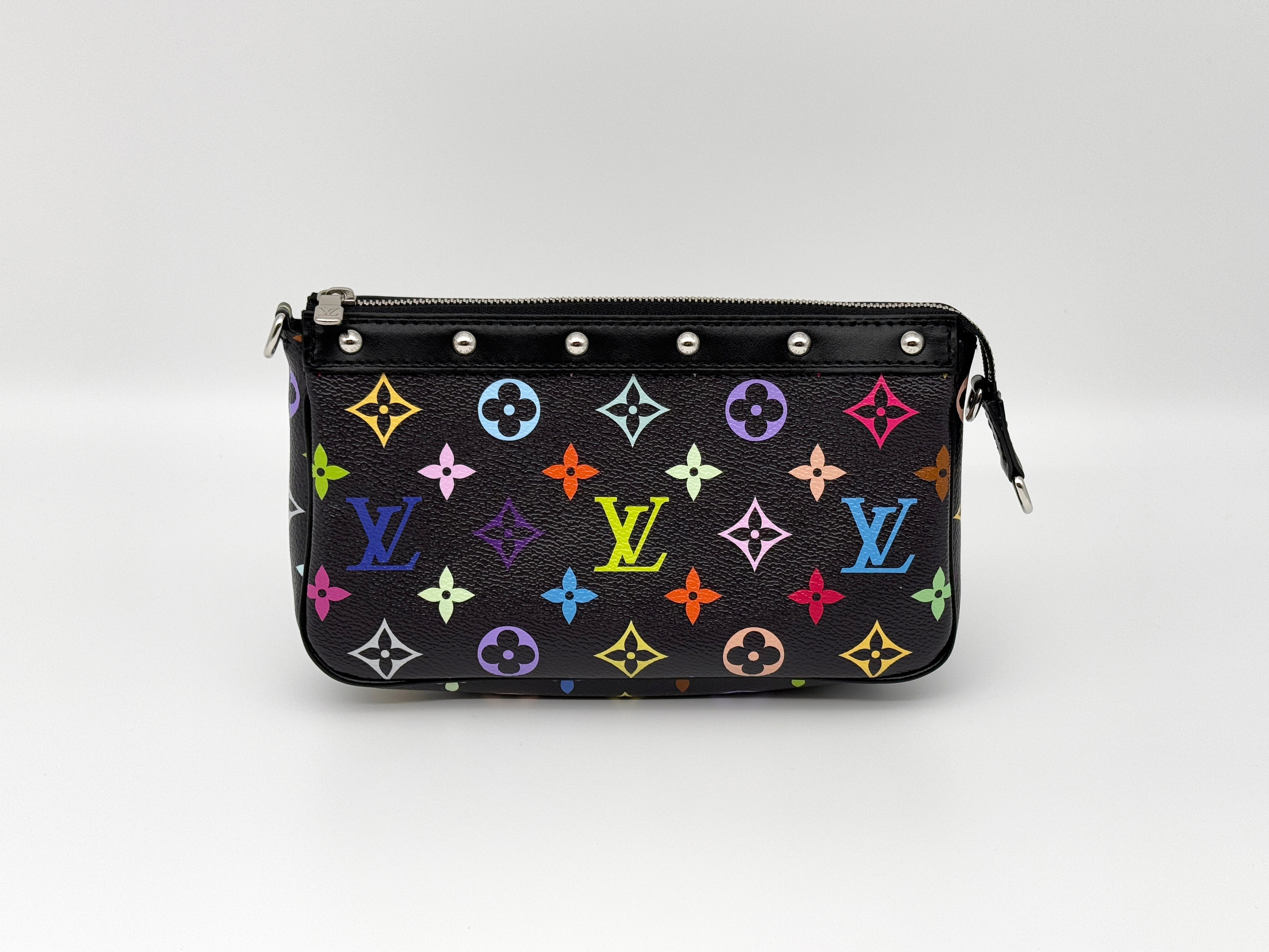 Louis Vuitton Pochette Accessoires