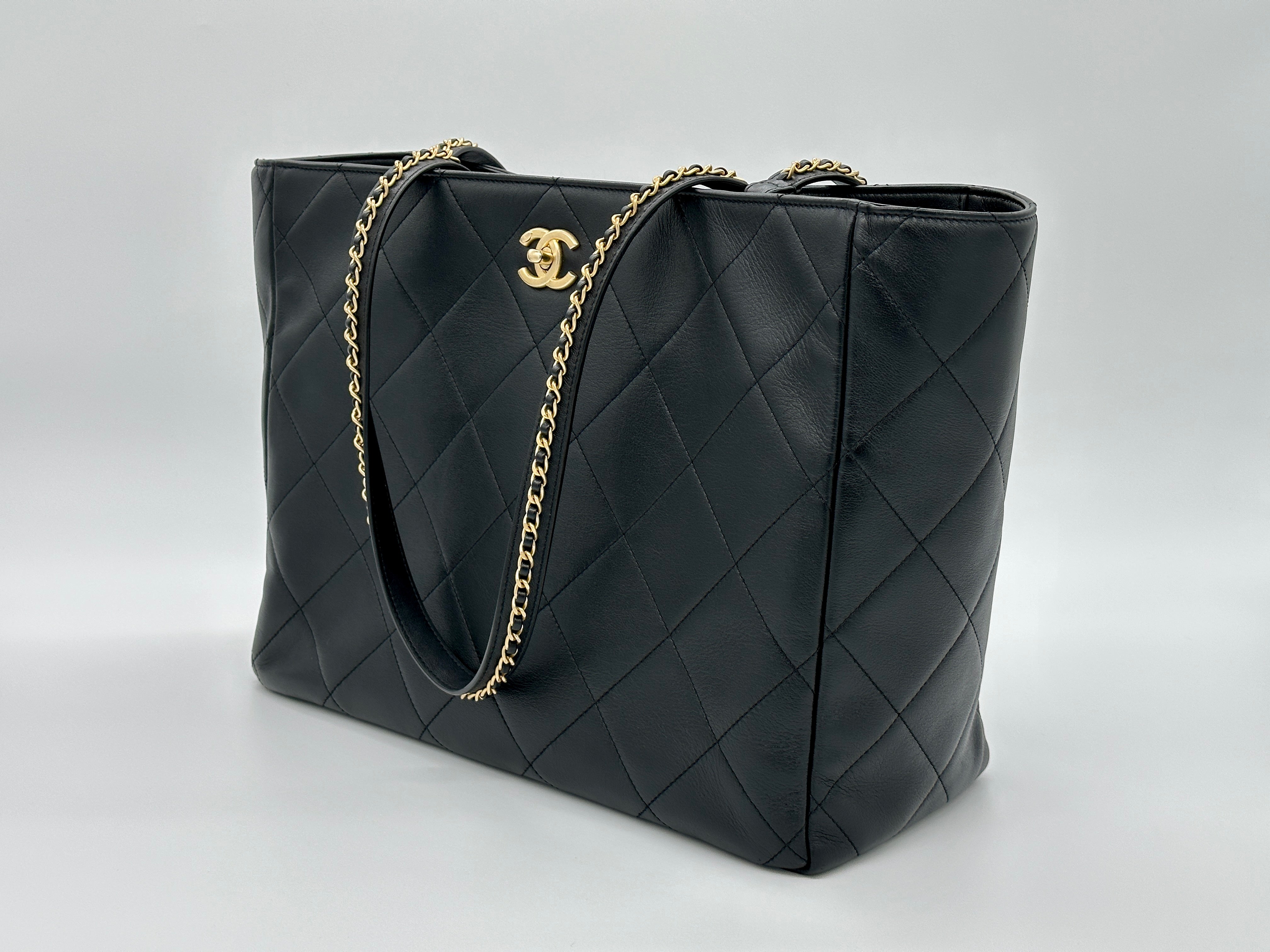 Bolso shopper pequeño Chanel