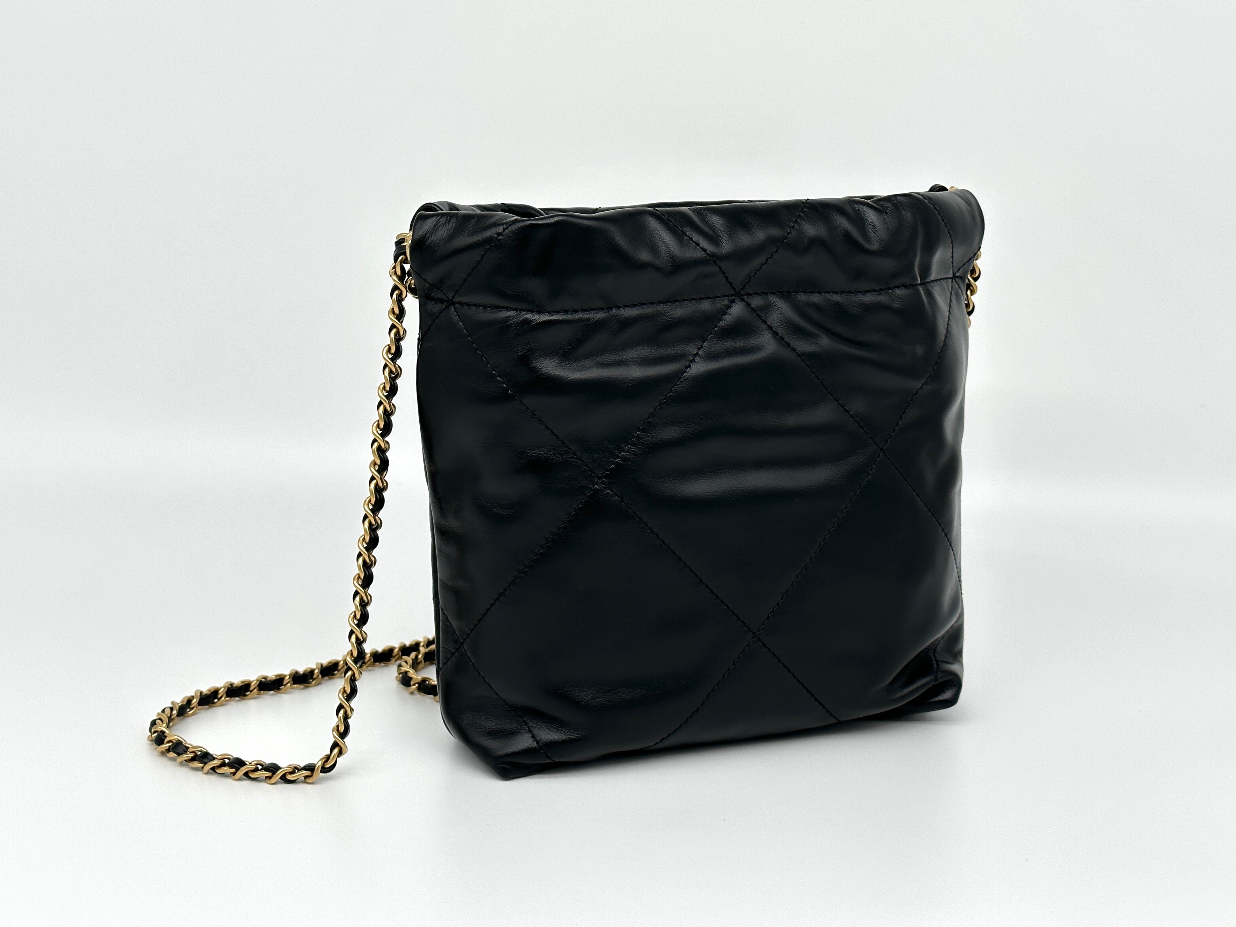 *CALIENTE* Mini bolso Chanel 22