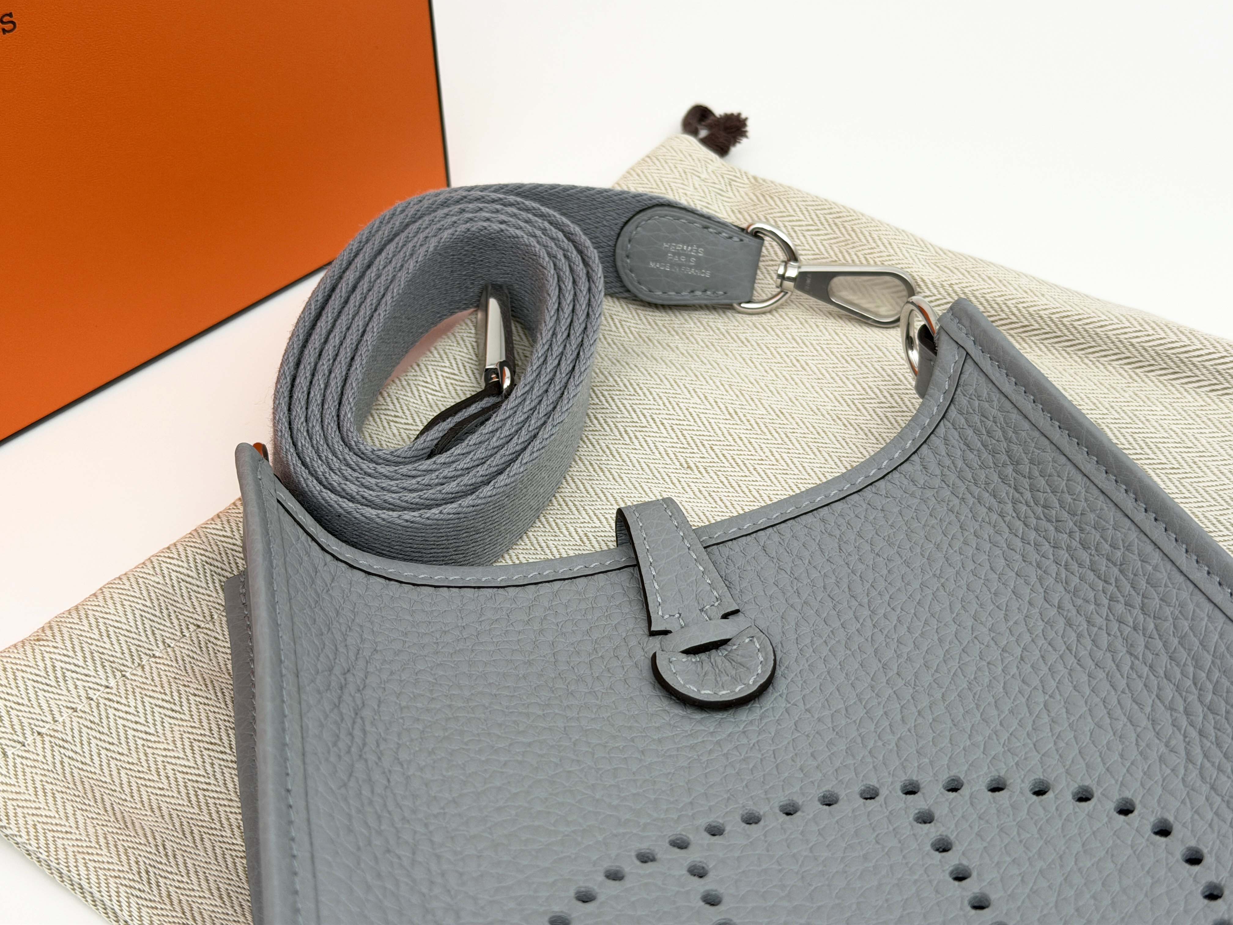 Hermès Mini Evelyne 16cm