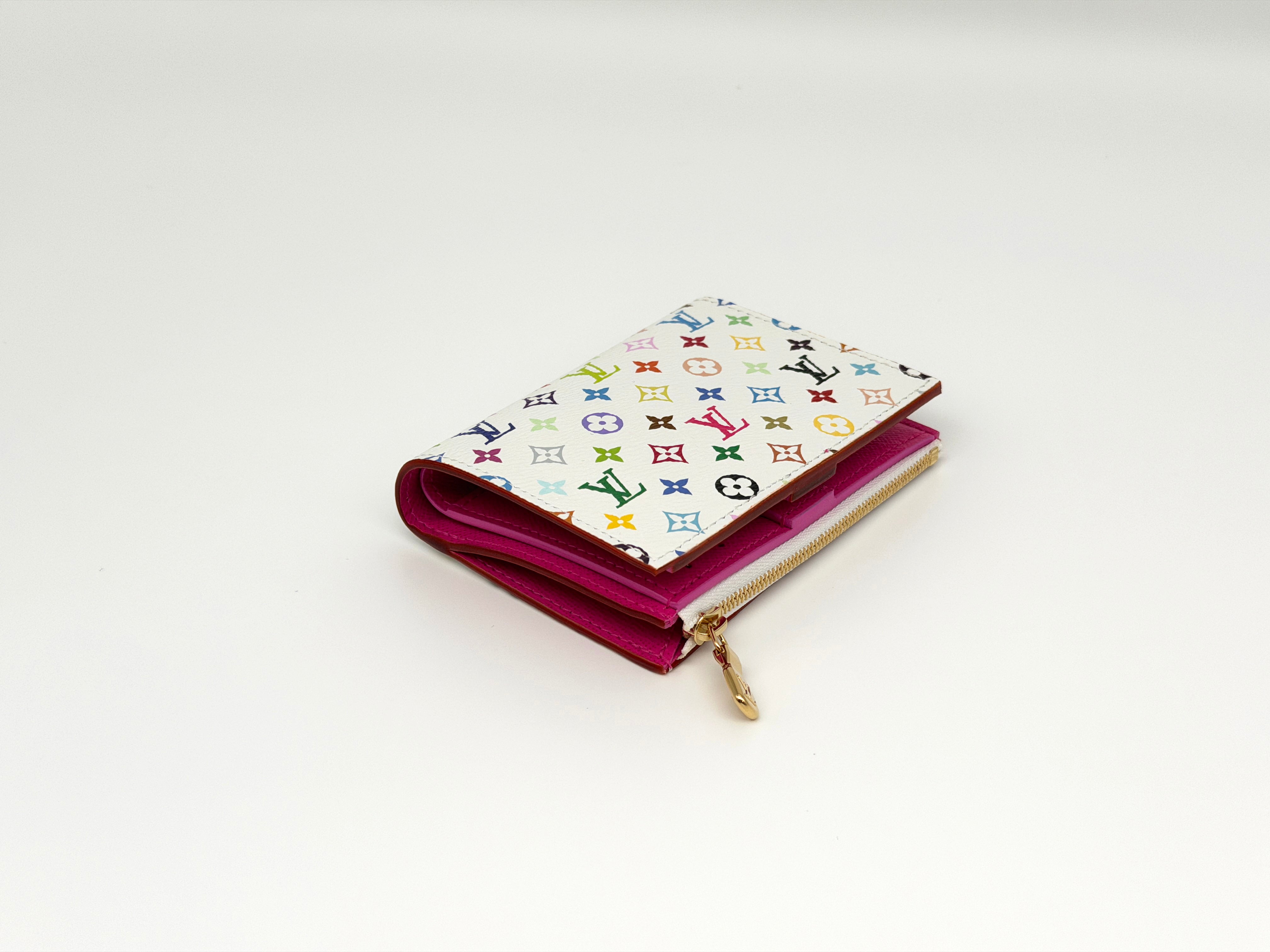 Louis Vuitton Lisa Wallet