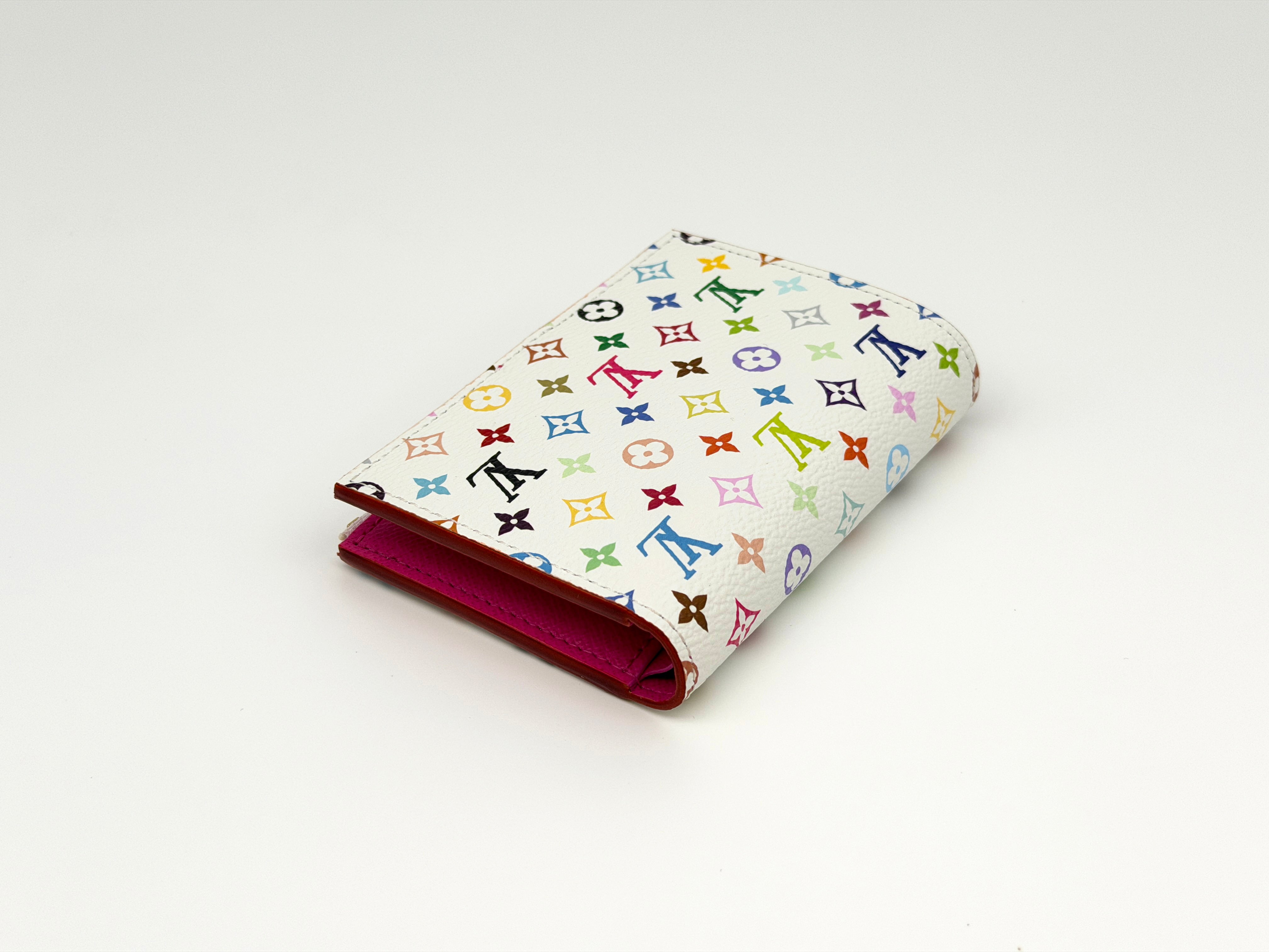 Louis Vuitton Lisa Wallet