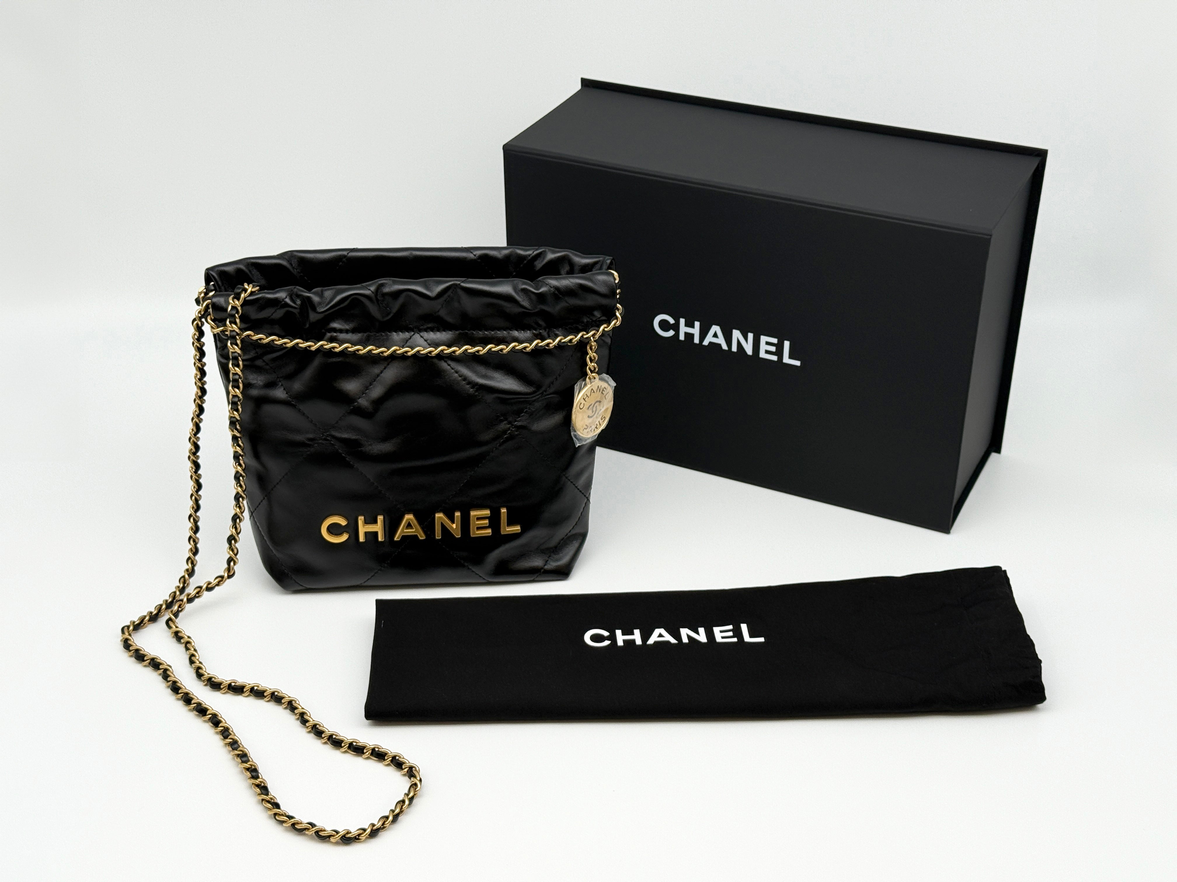Chanel 22 Mini Handbag