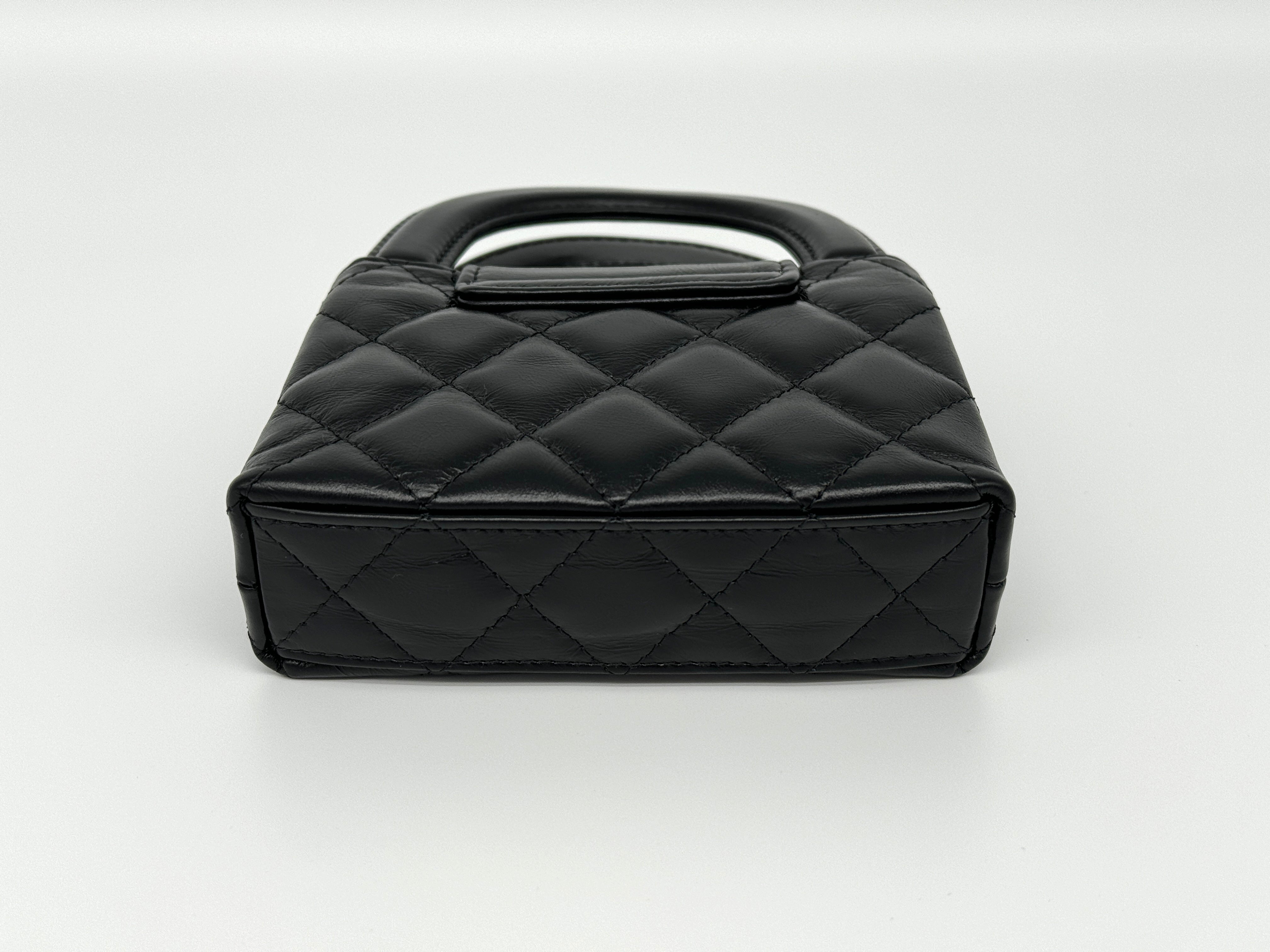 *HOT* Chanel Mini Shopper Nano Kelly