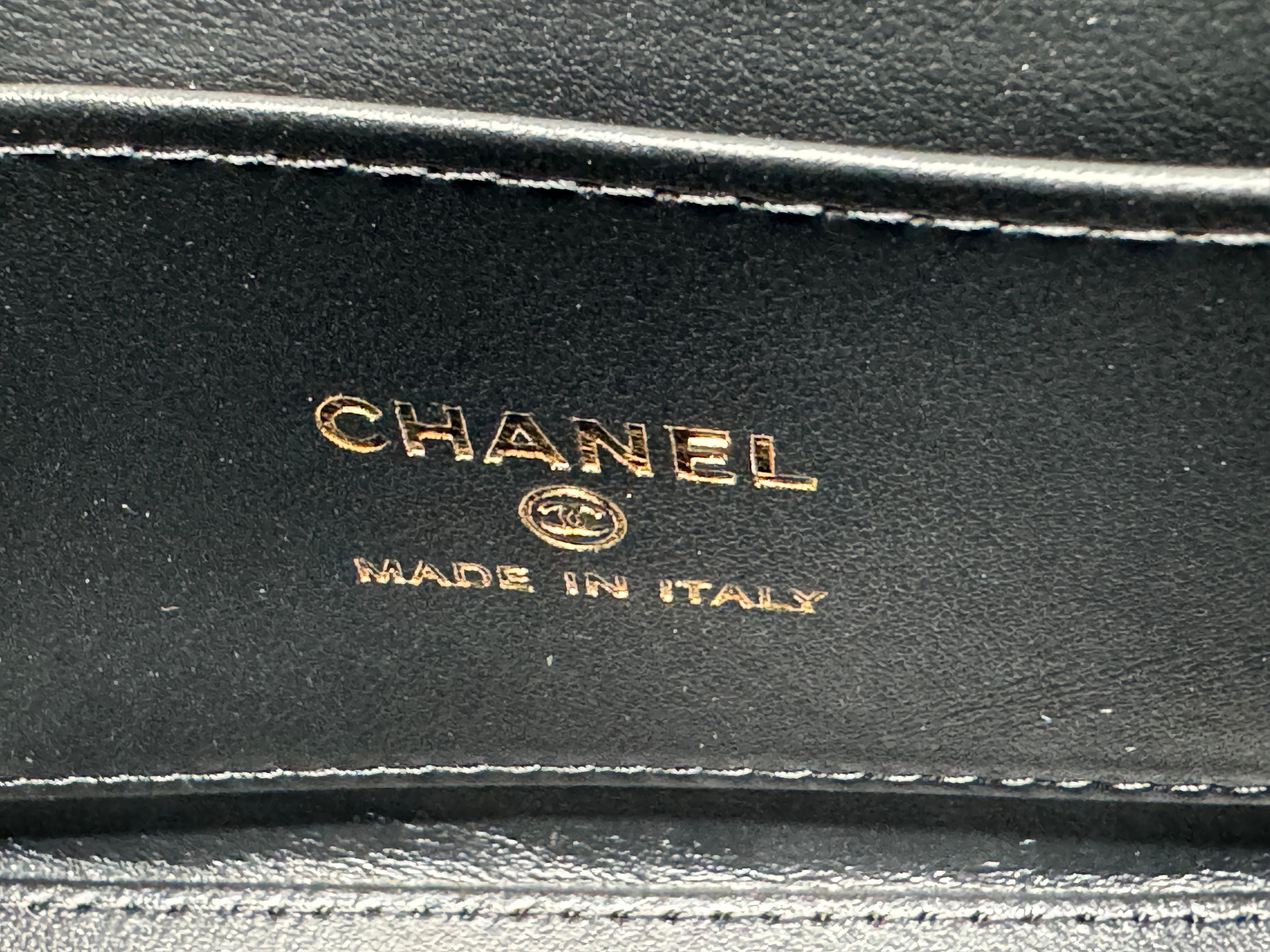 *CALIENTE* Chanel Mini Shopper Nano Kelly